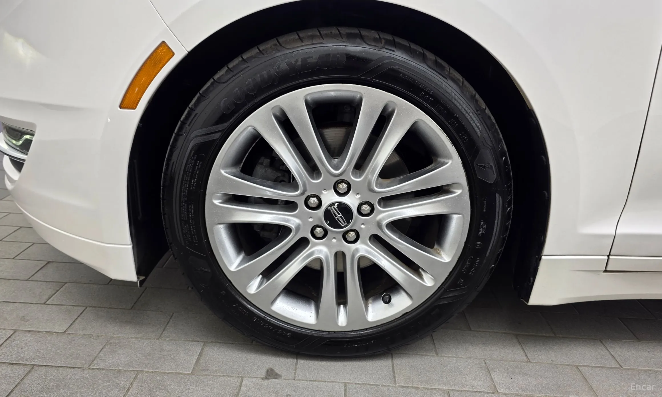 Lincoln New MKZ превью 5