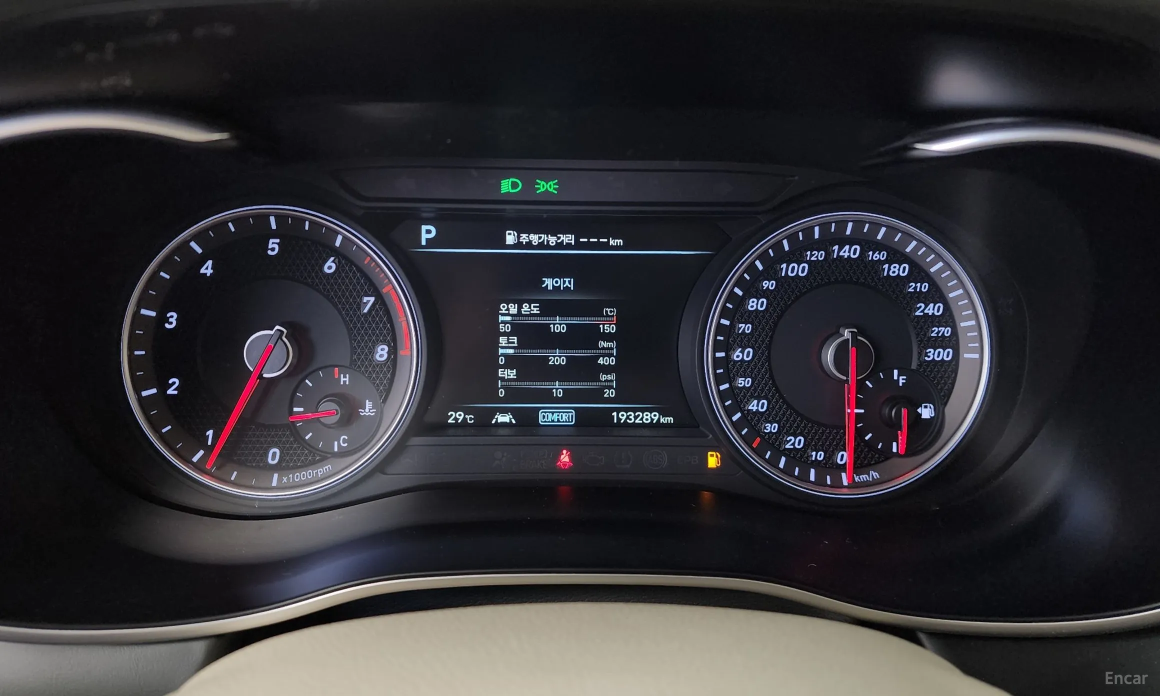 Genesis G70 превью 8