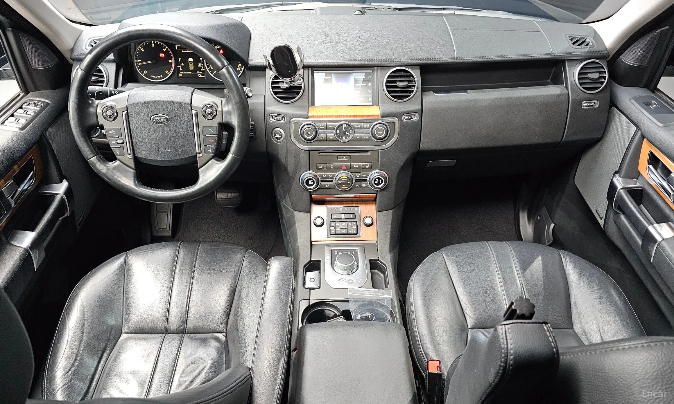 Land Rover Discovery 4 превью 7