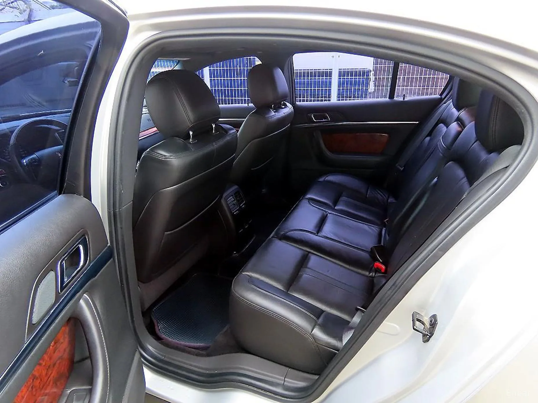 Lincoln New MKS превью 6