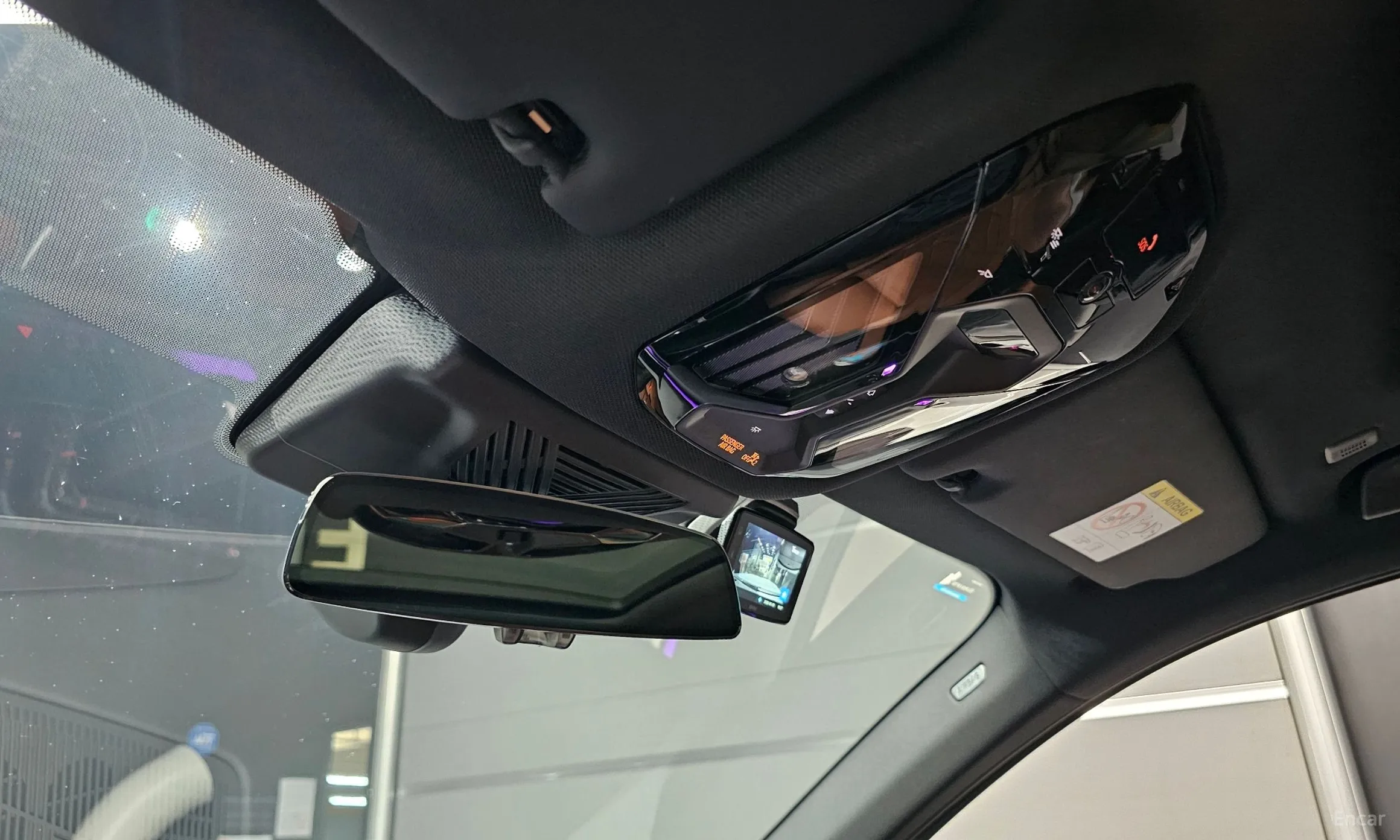 BMW 5 Series (G60) превью 17