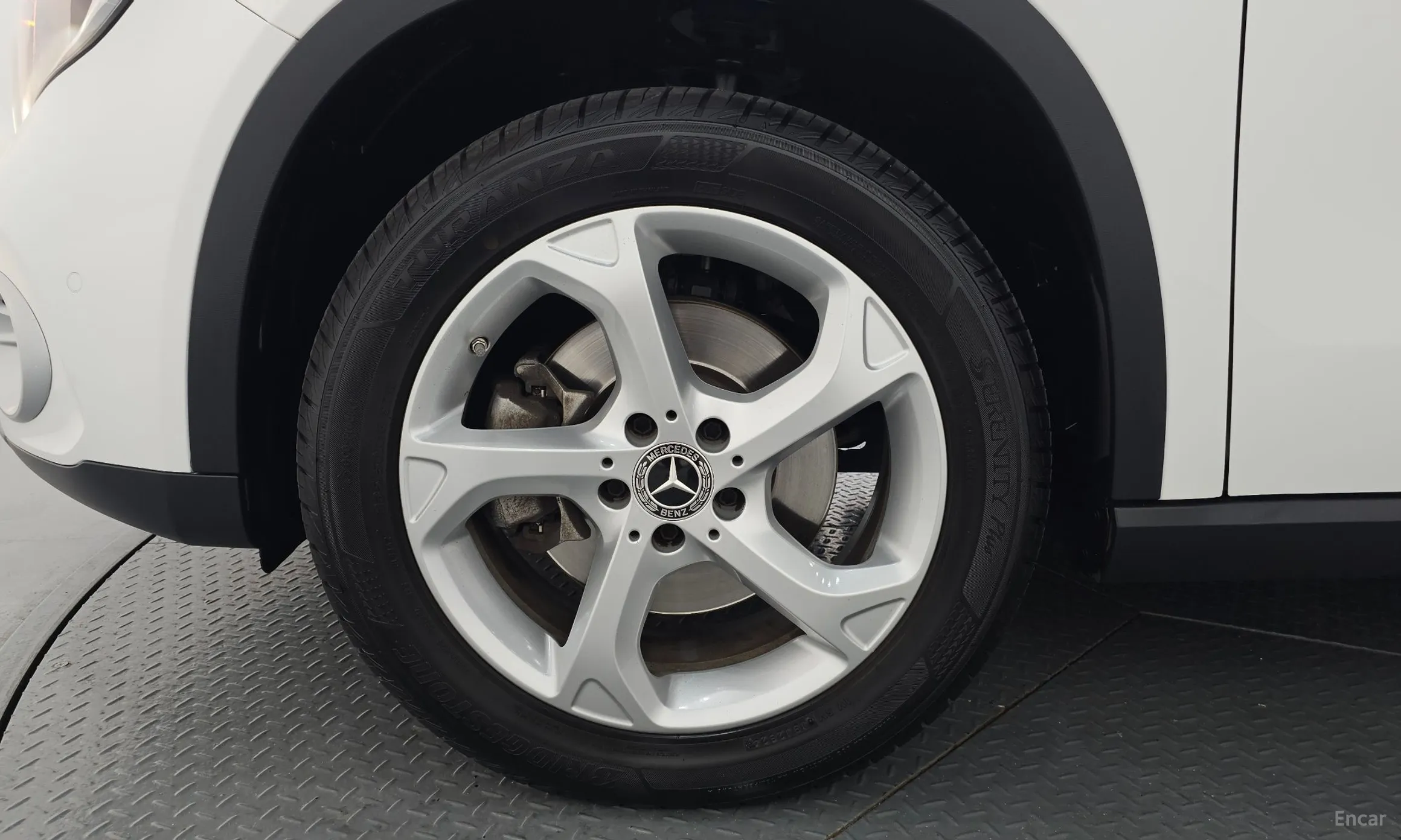 Mercedes Benz GLA-Class X156 превью 5