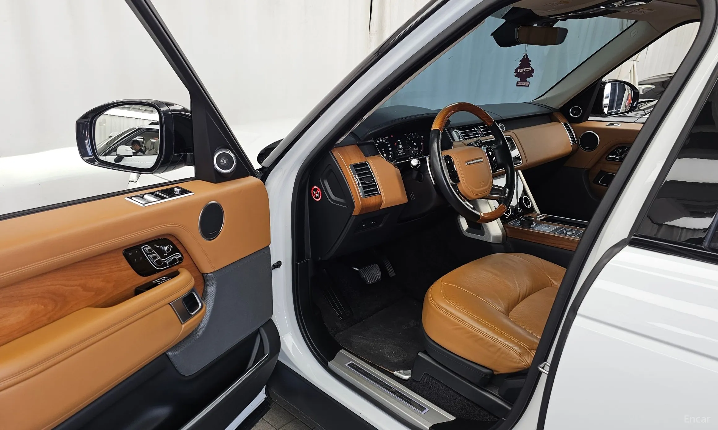Land Rover Range Rover 4th Generation превью 10