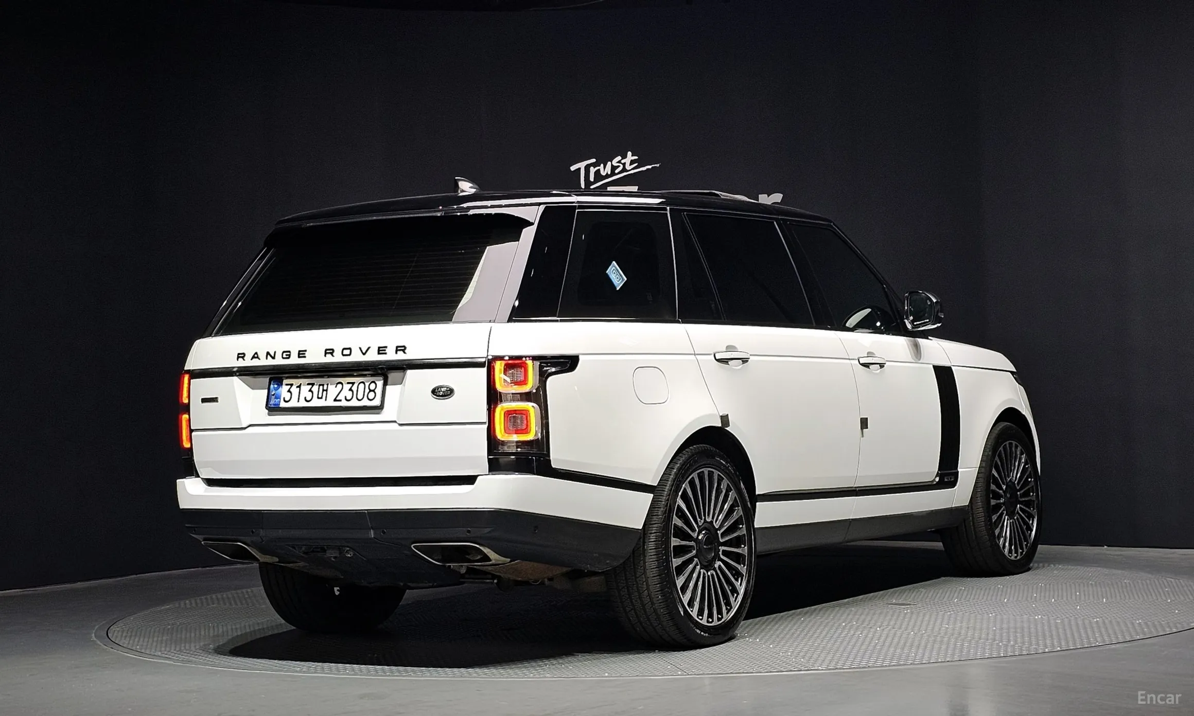 Land Rover Range Rover 4th Generation