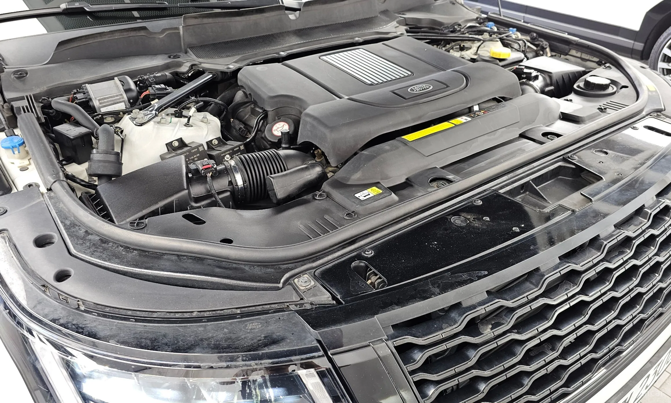 Land Rover Range Rover 4th Generation превью 6