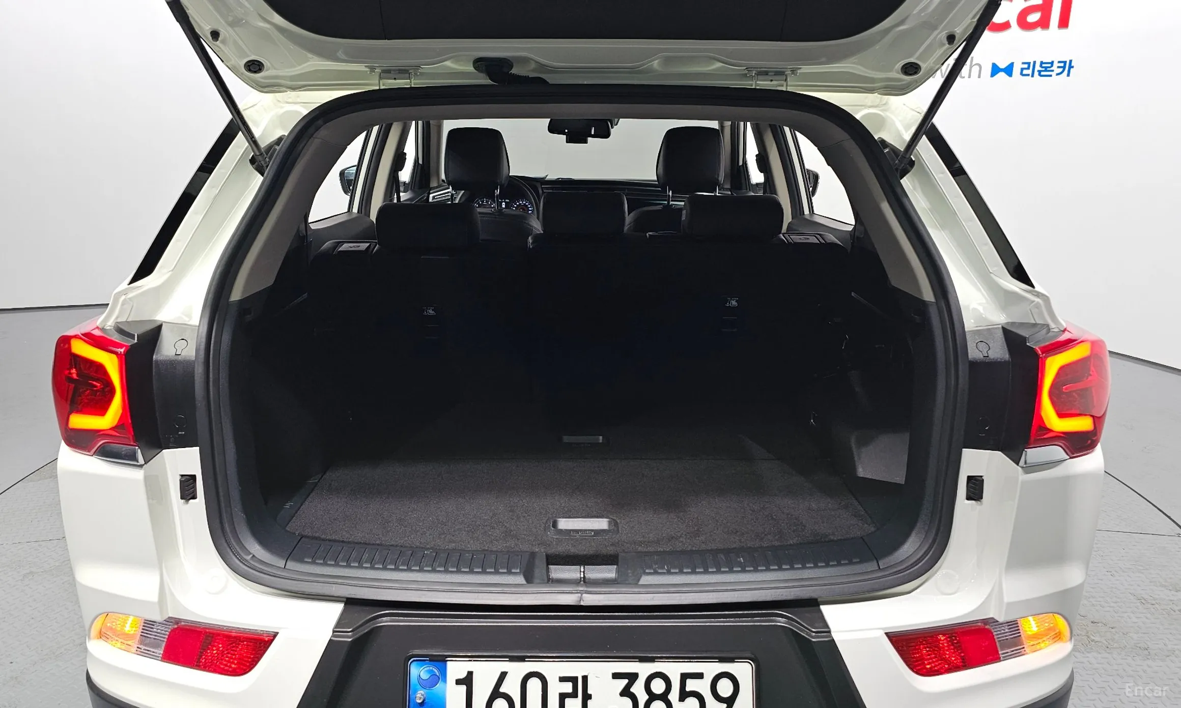 KG Mobility (SsangYong) Beautiful Korando превью 20