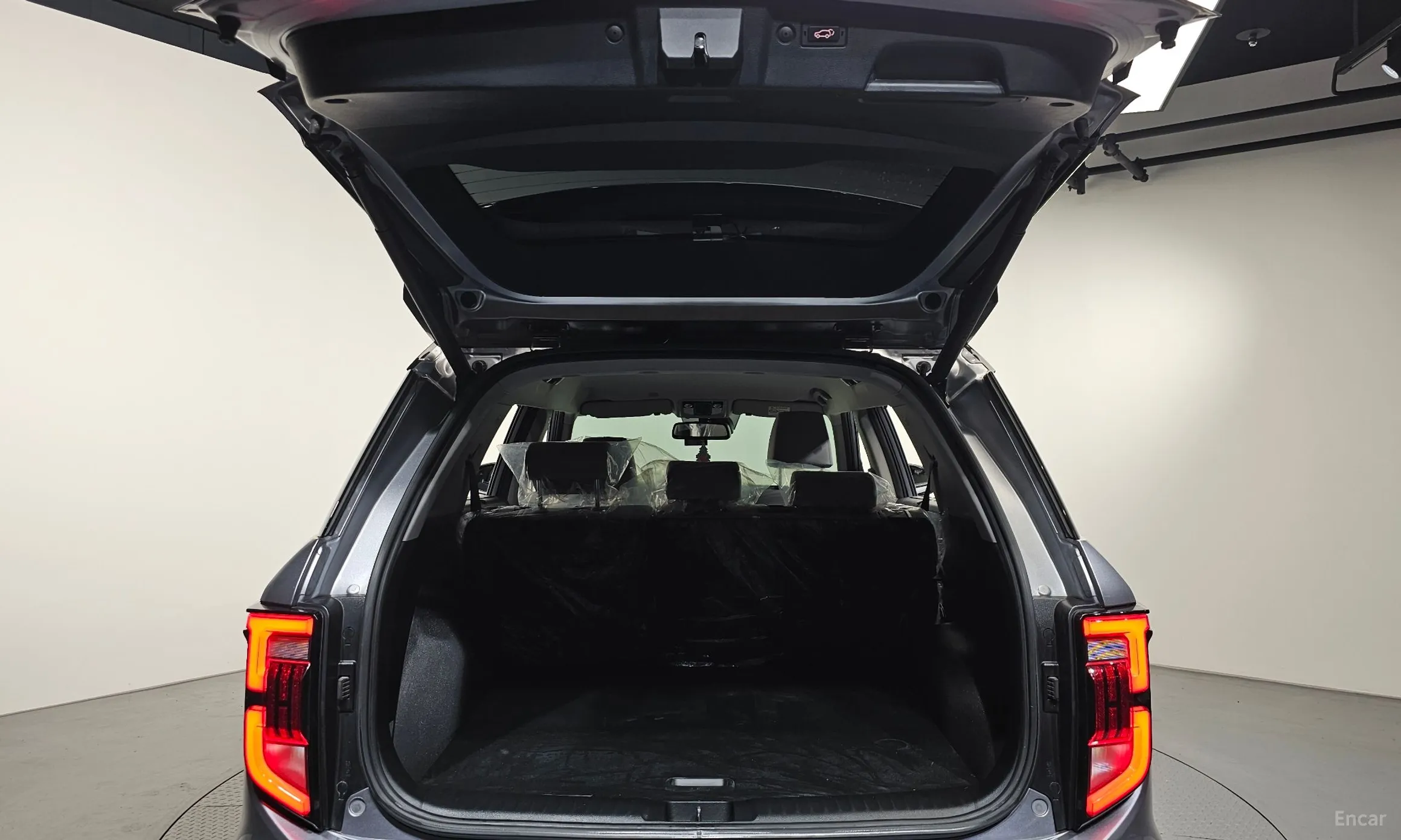 KG Mobility (SsangYong) Torres превью 16