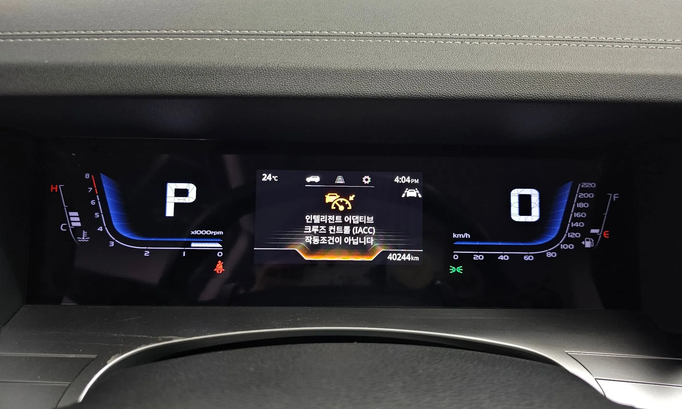 KG Mobility (SsangYong) Torres превью 8