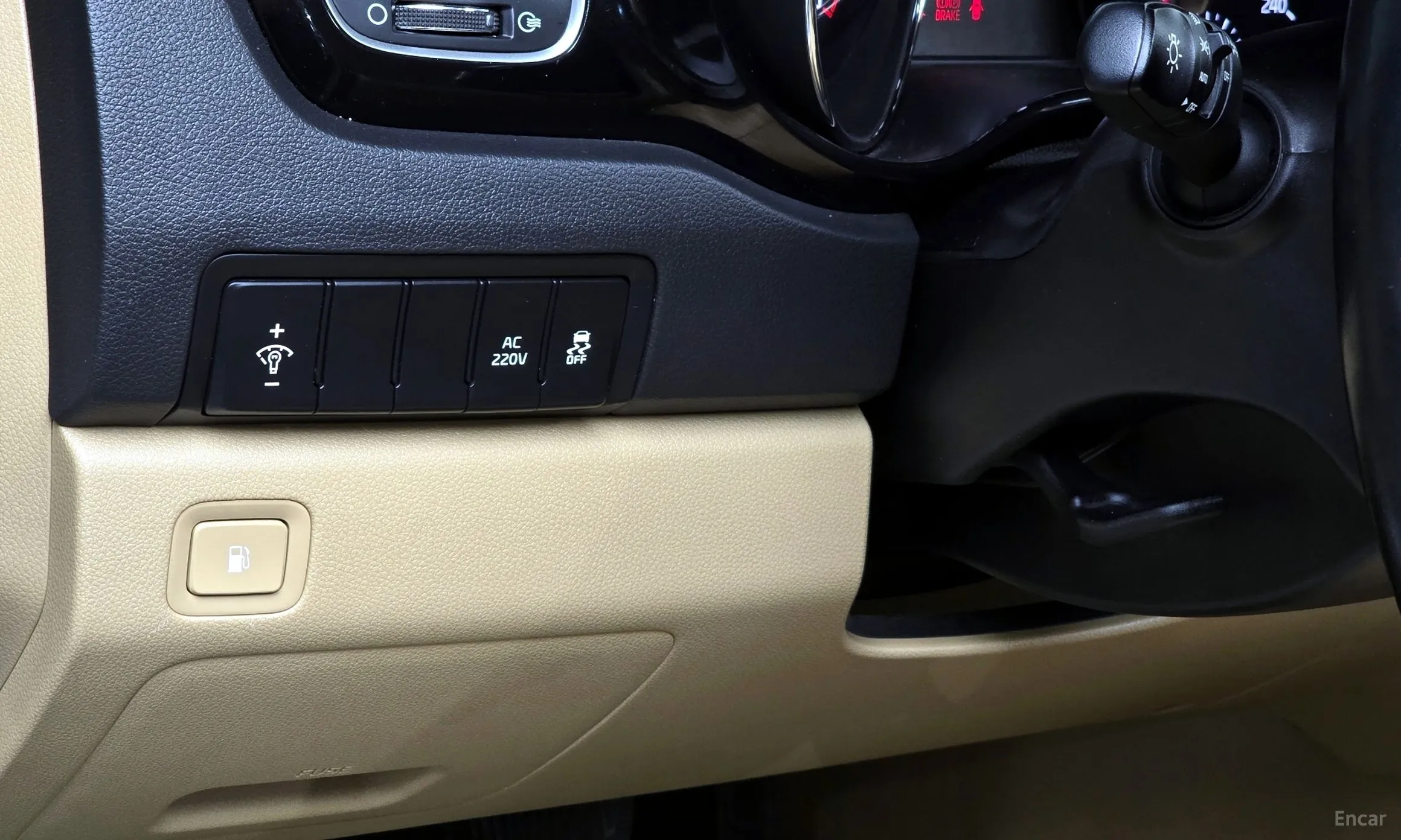 Kia Carnival превью 14