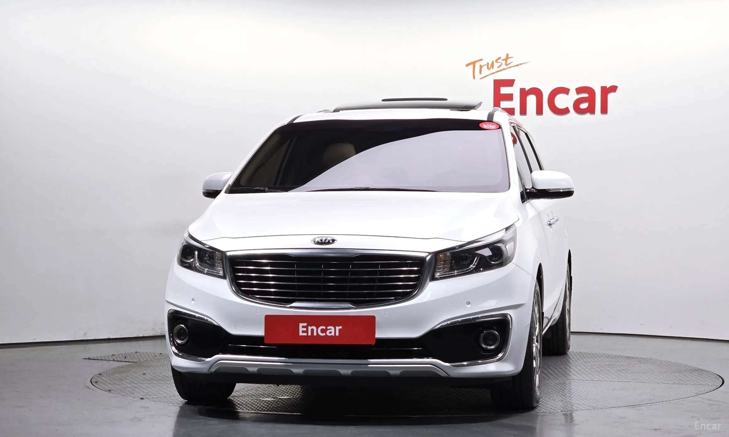 Kia Carnival превью 3