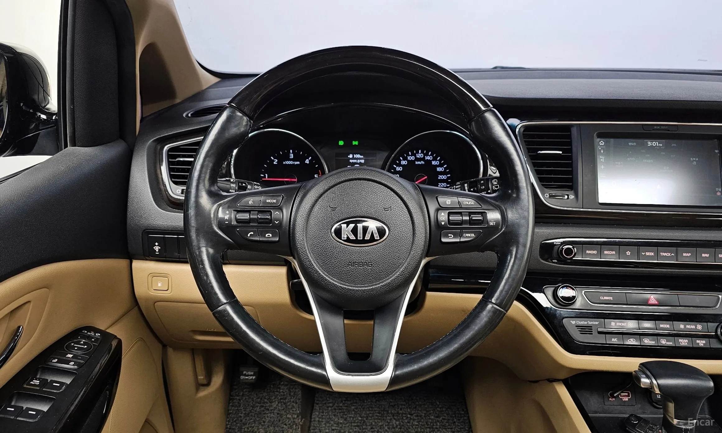 Kia Carnival превью 12