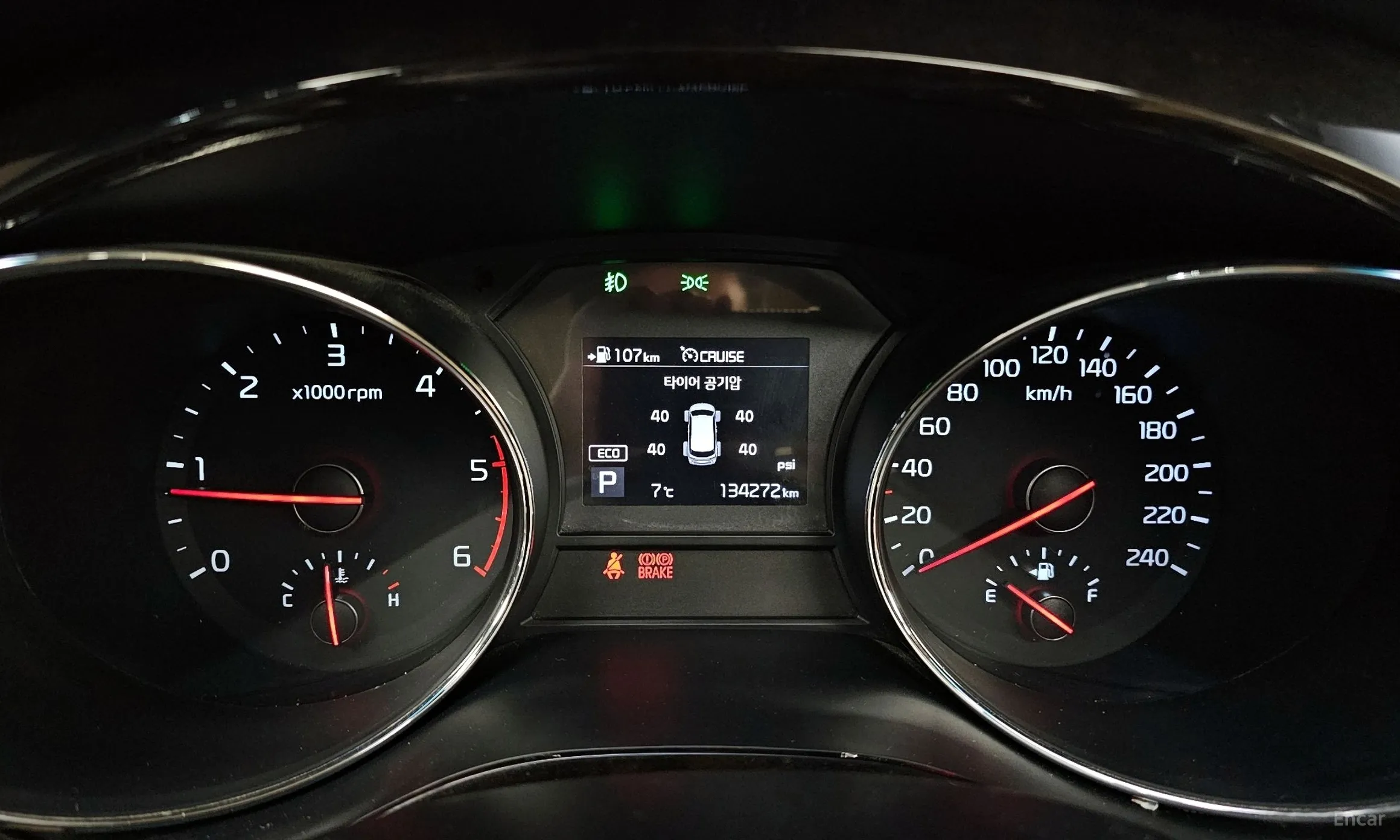 Kia Carnival превью 7