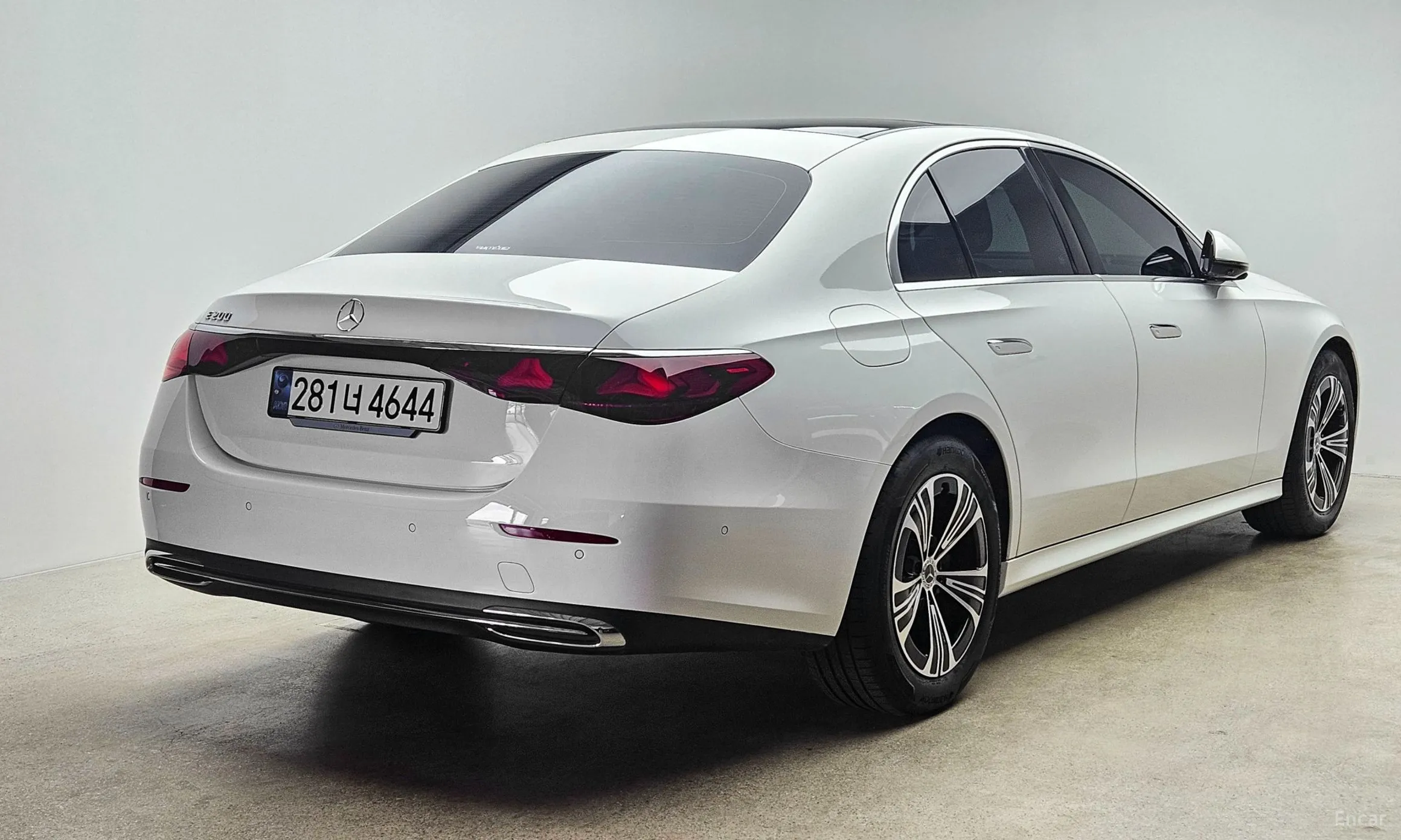 Mercedes Benz E-Class W214 превью 2