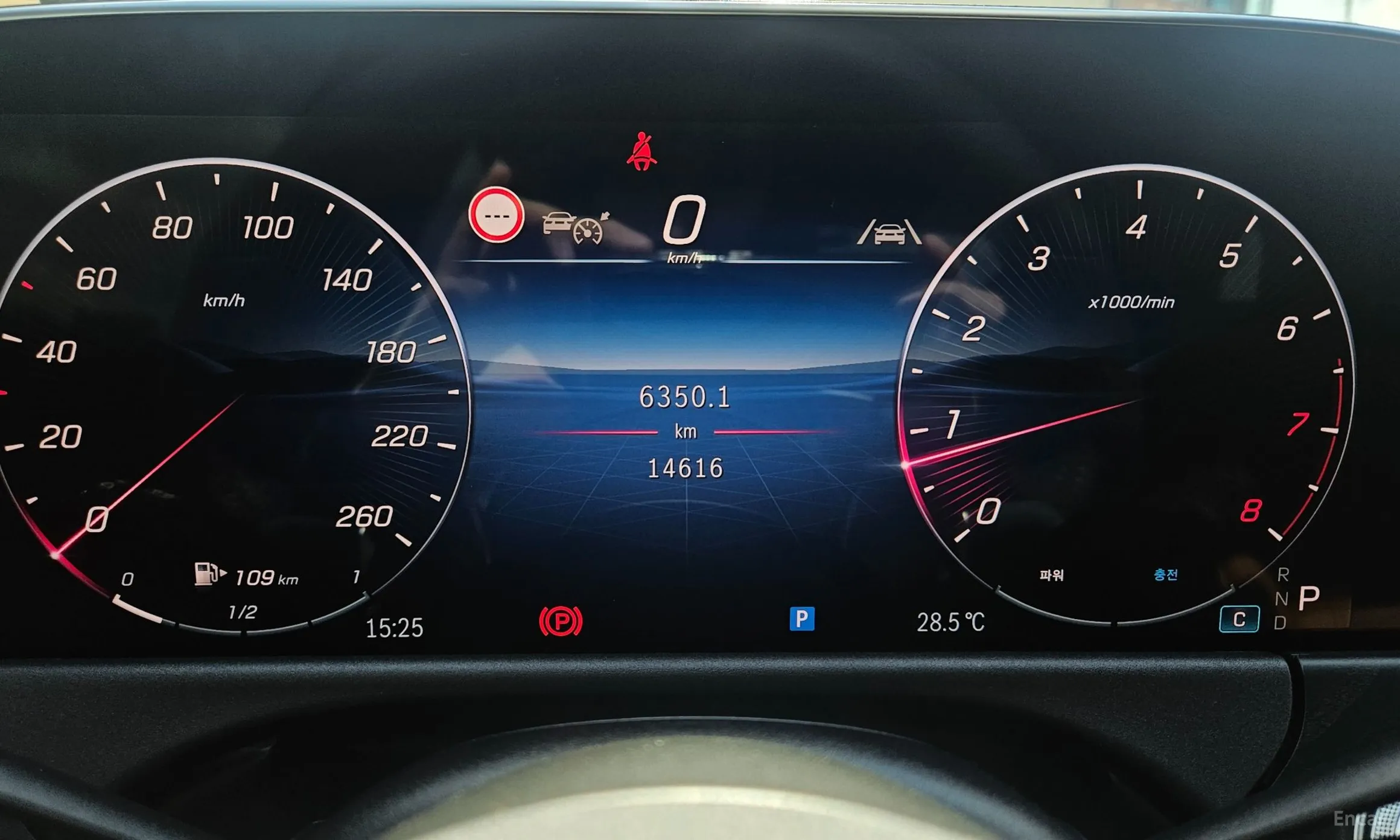 Mercedes Benz E-Class W214 превью 8