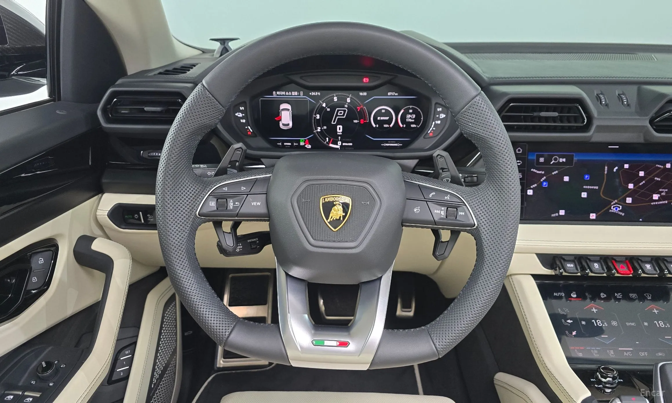 Lamborghini Urus превью 14