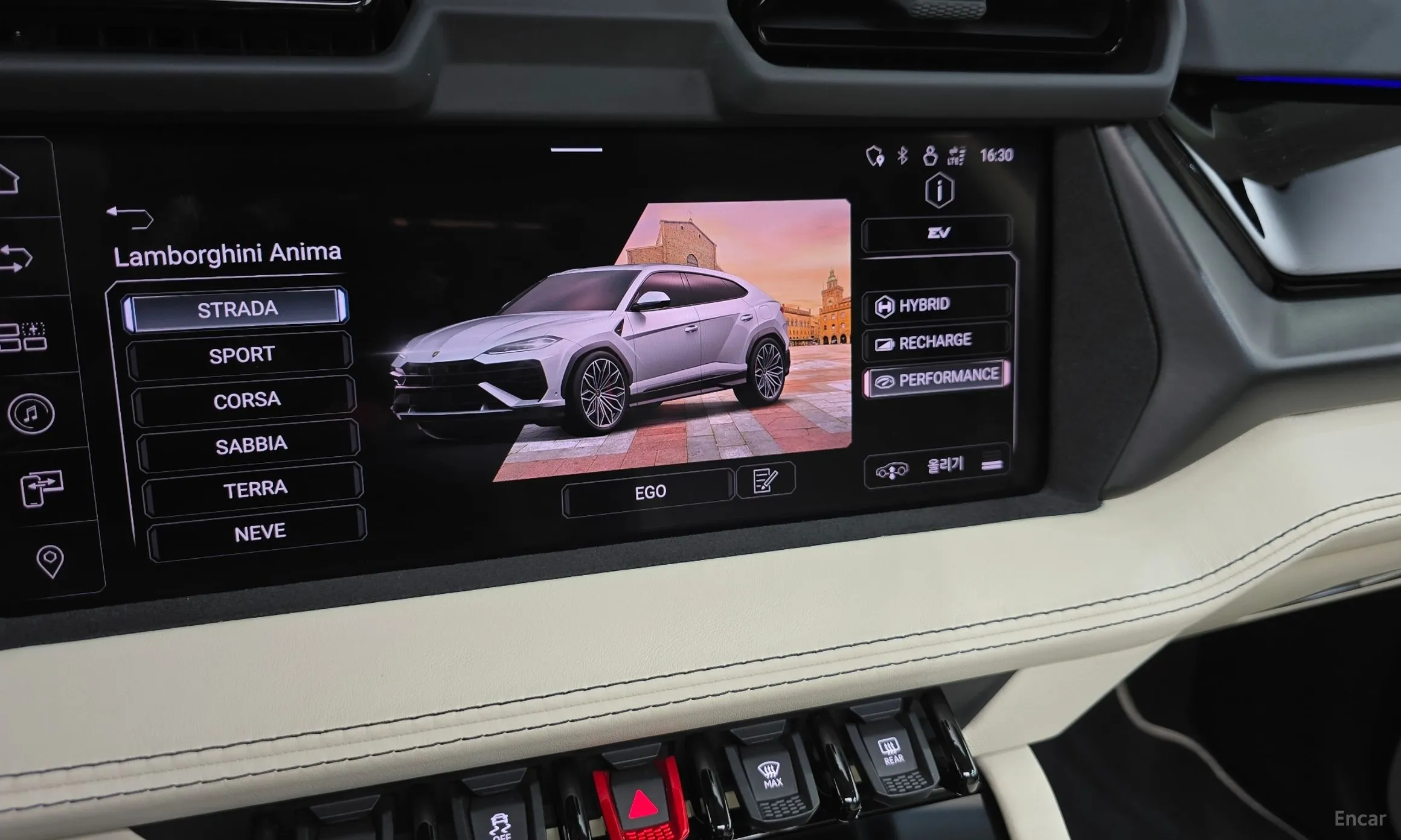 Lamborghini Urus превью 19