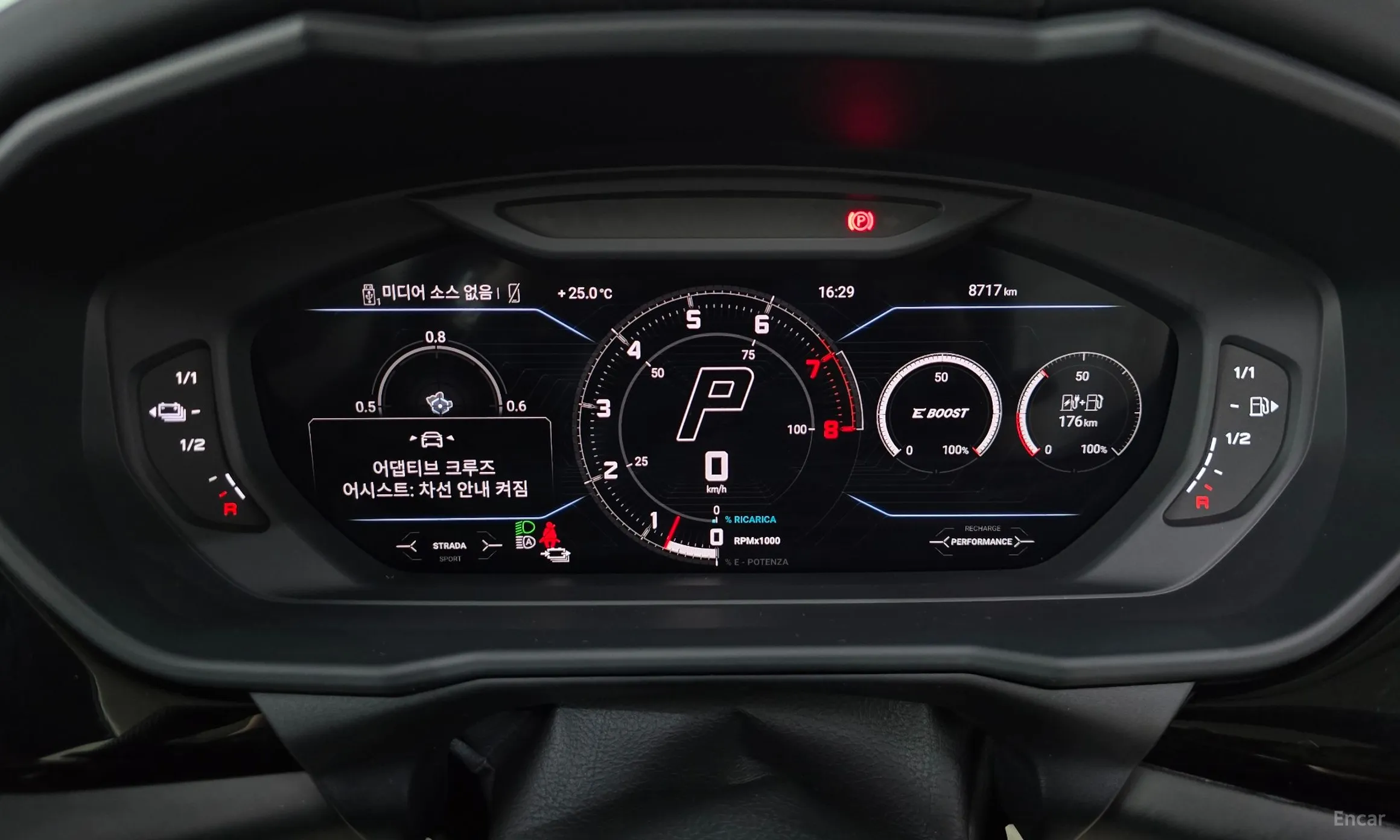 Lamborghini Urus превью 8
