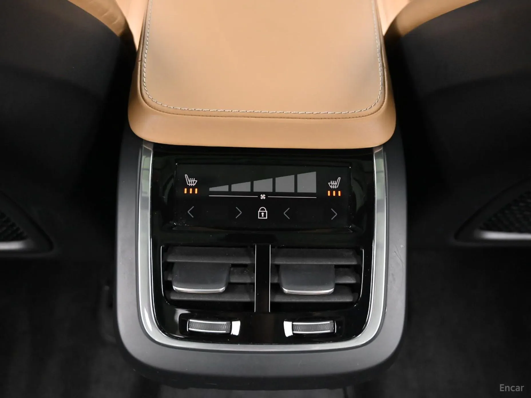 Volvo XC90 Gen 2 превью 16