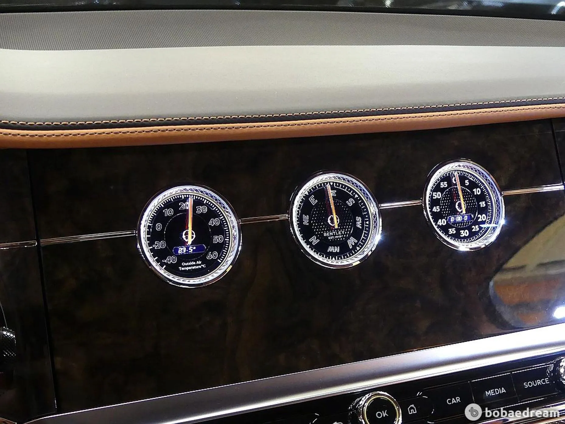 Bentley Flying Spur 3rd Generation превью 15