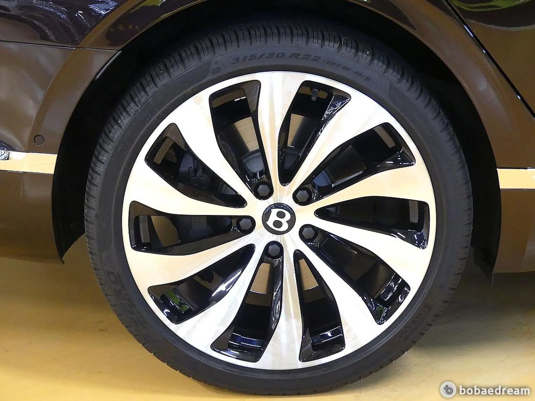 Bentley Flying Spur 3rd Generation превью 5