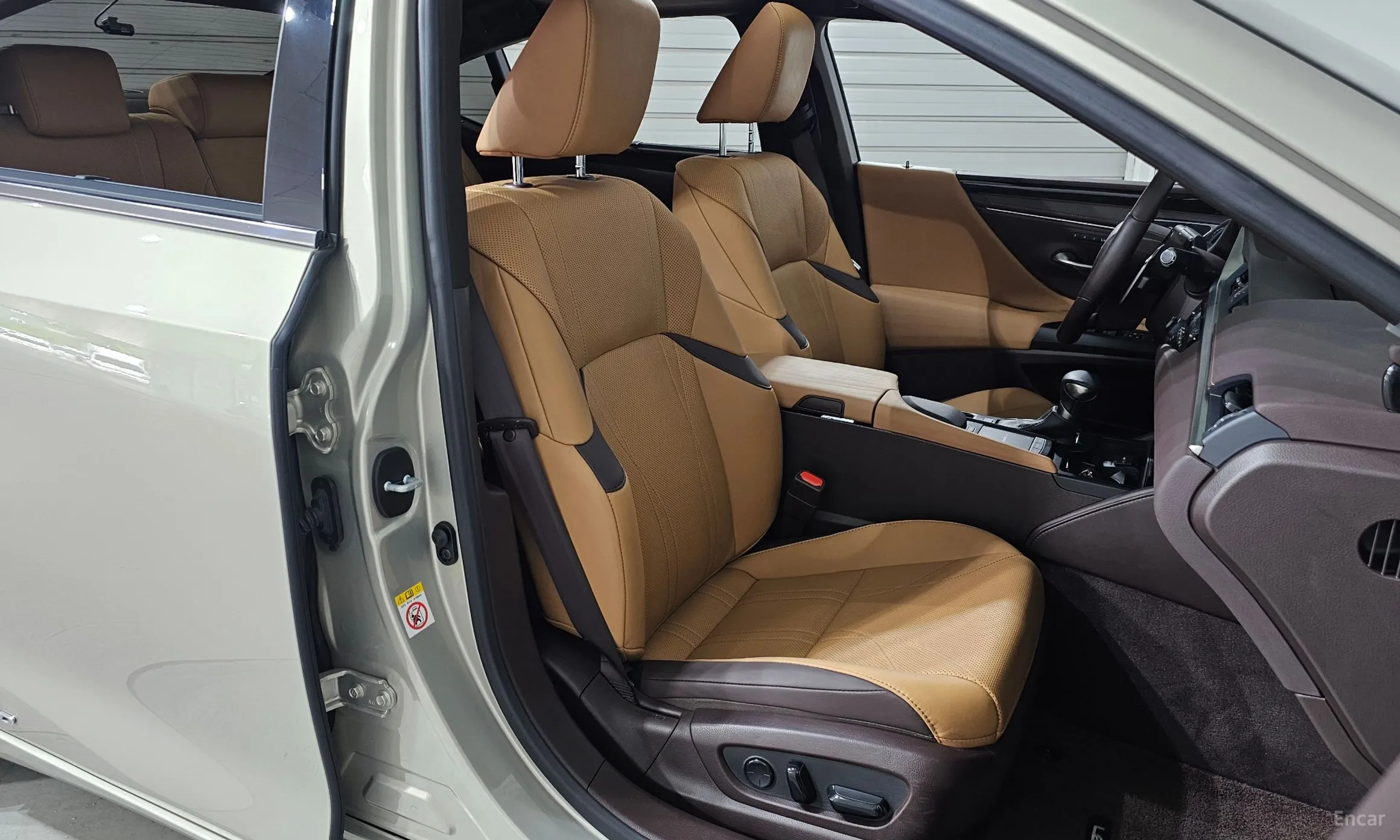 Lexus ES300h 7th Generation превью 11