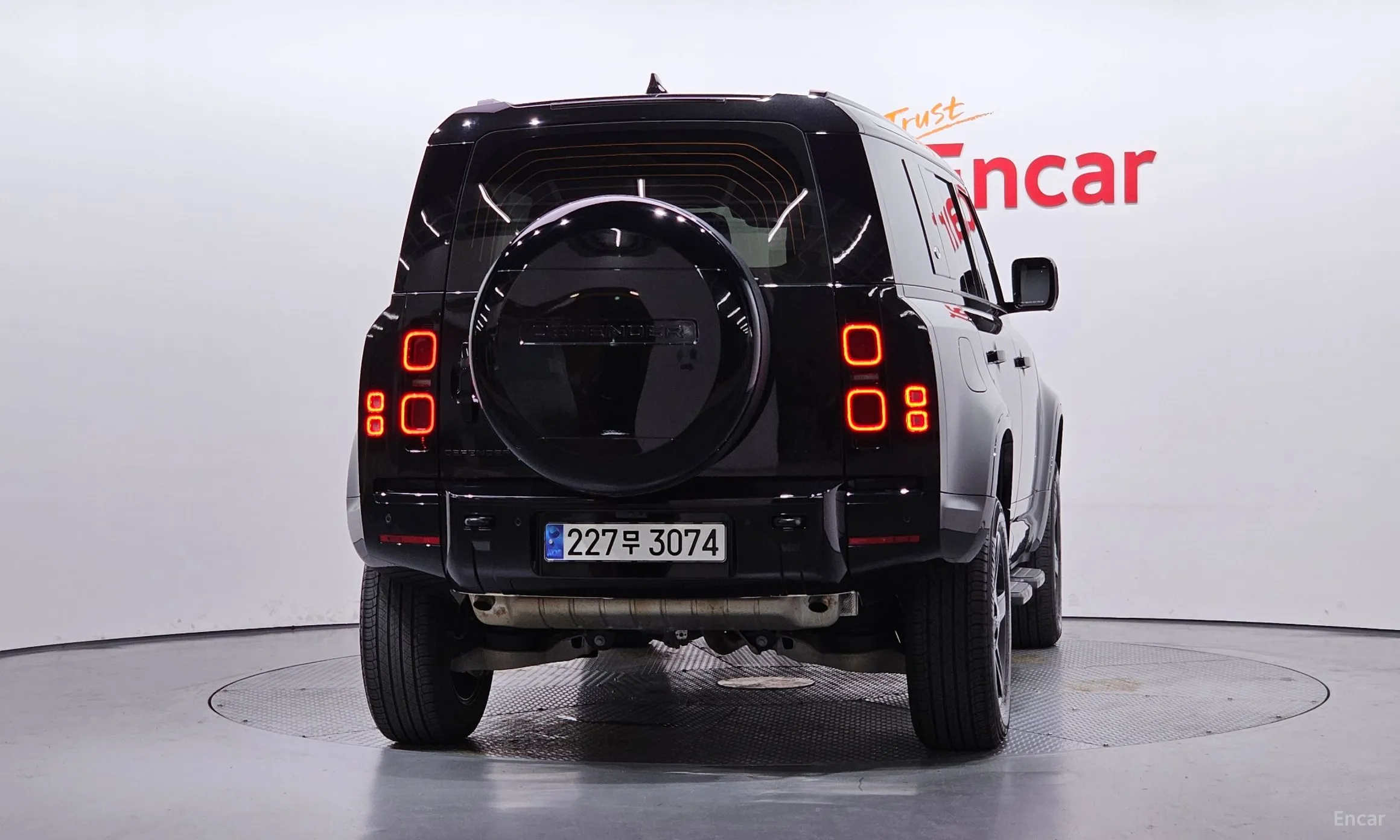 Land Rover Defender (L663) превью 4