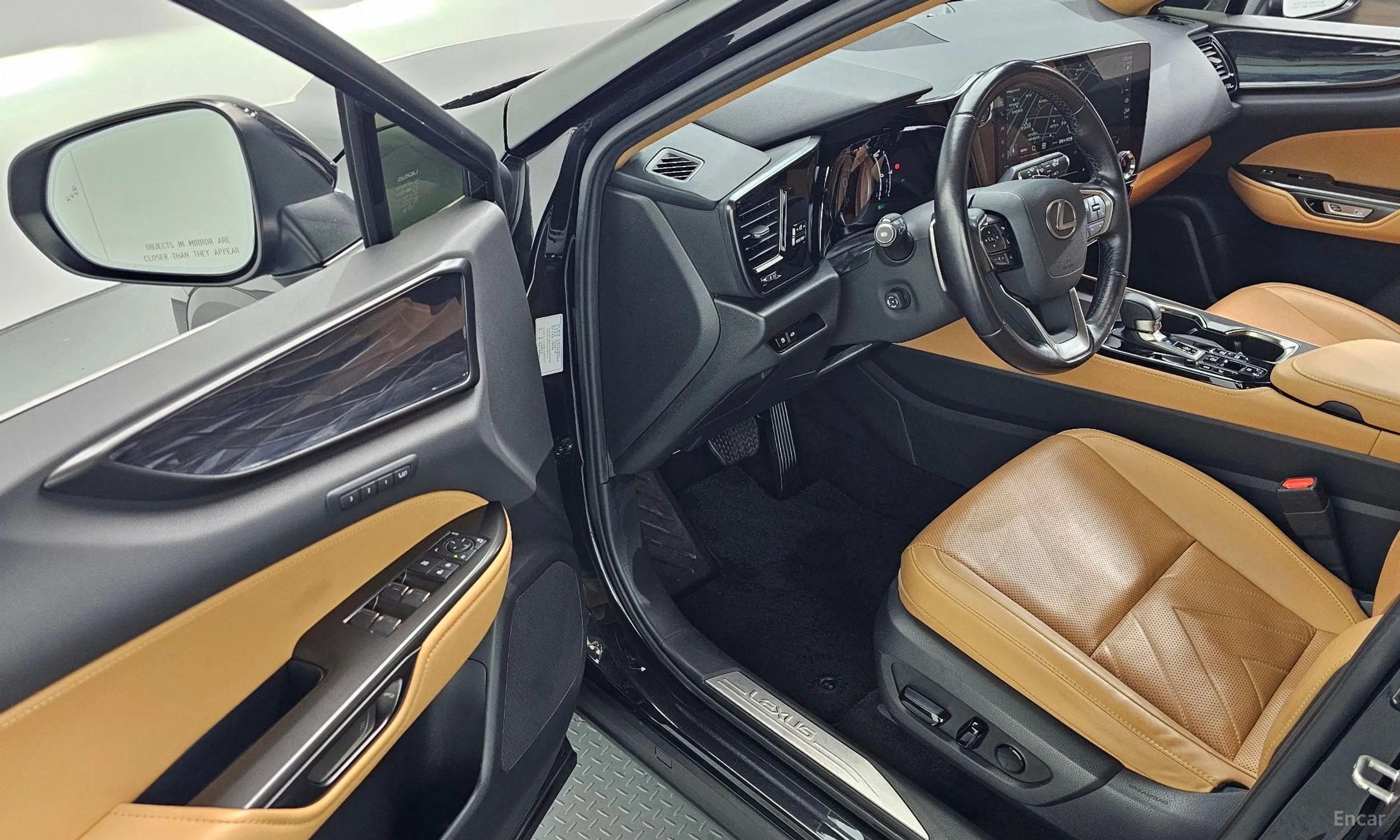 Lexus NX450h + 2nd Gen превью 10