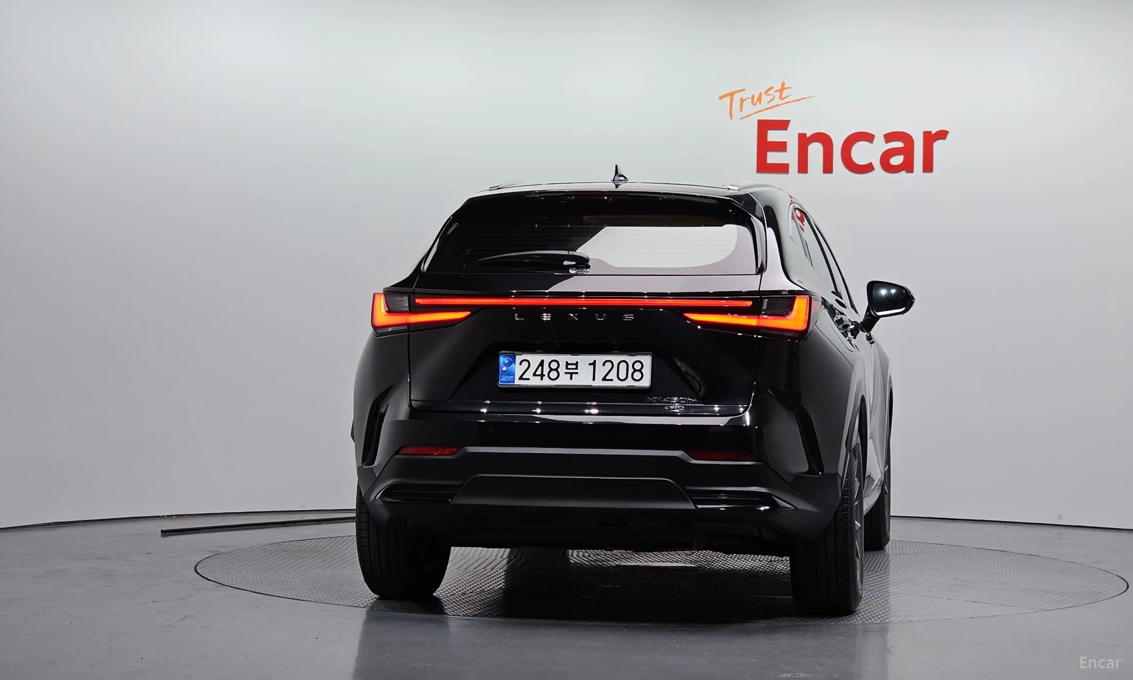 Lexus NX450h + 2nd Gen превью 4