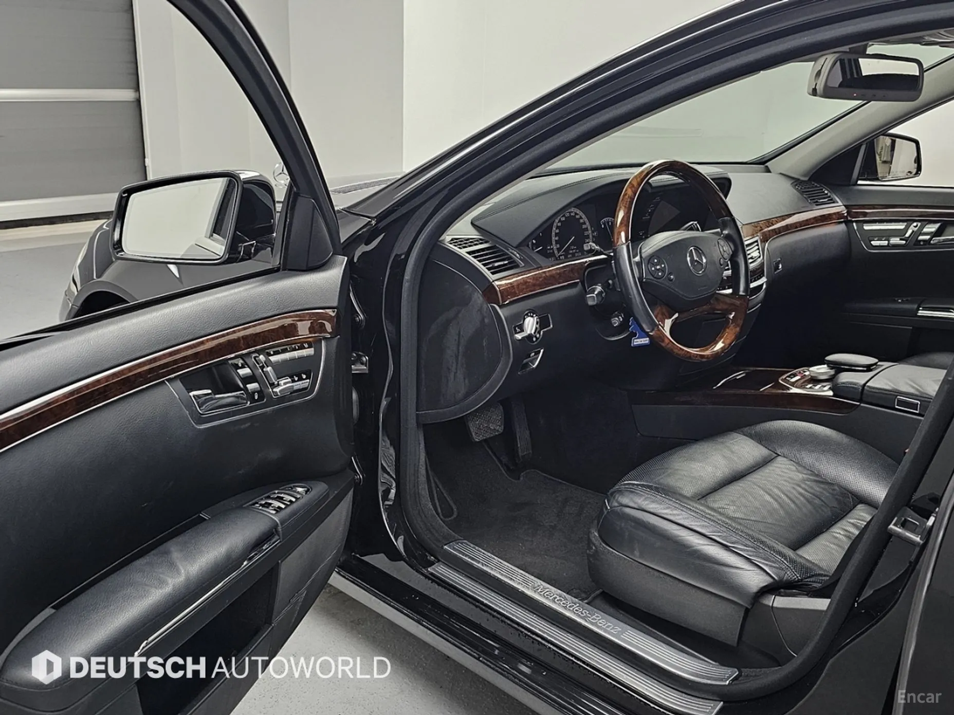 Mercedes Benz S-Class W221 превью 11