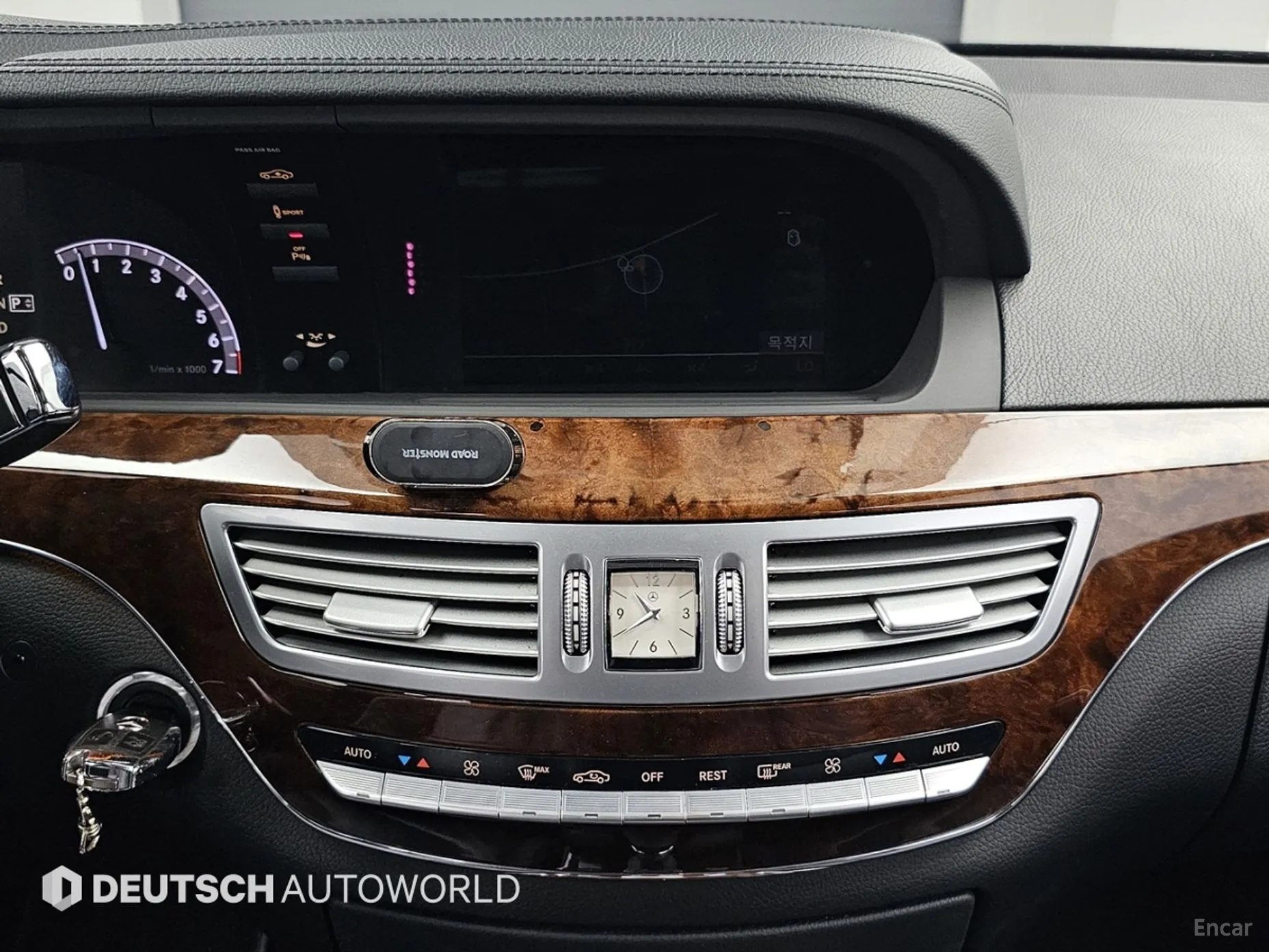 Mercedes Benz S-Class W221 превью 14