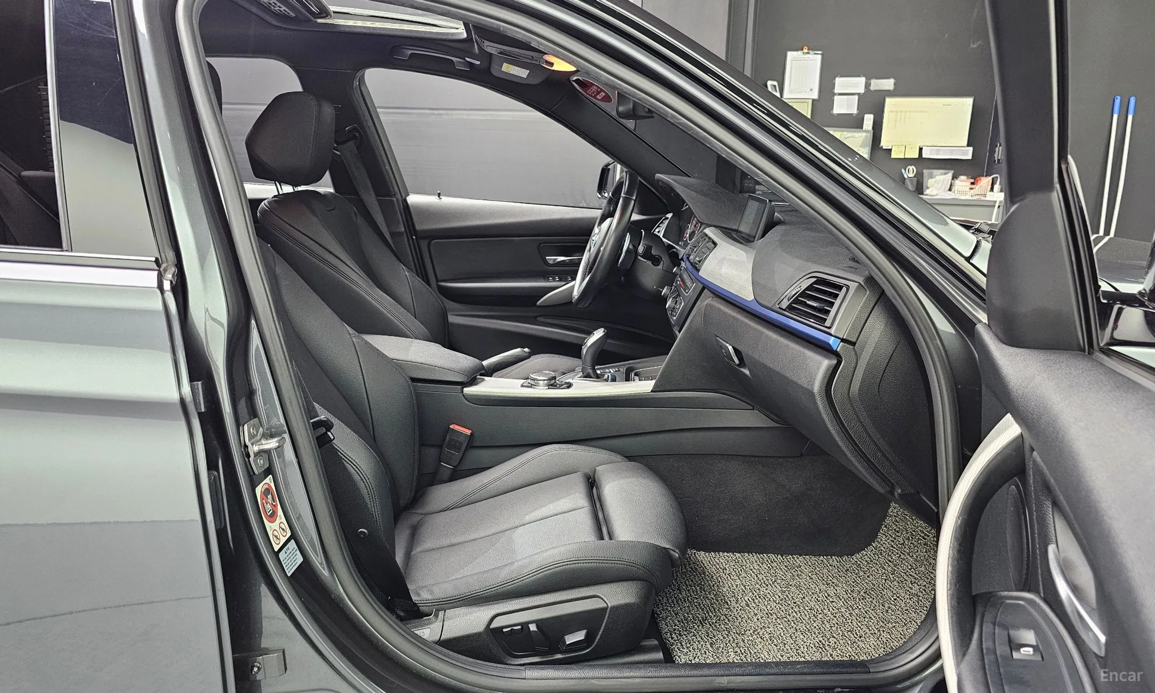 BMW 3 Series (F30) превью 13