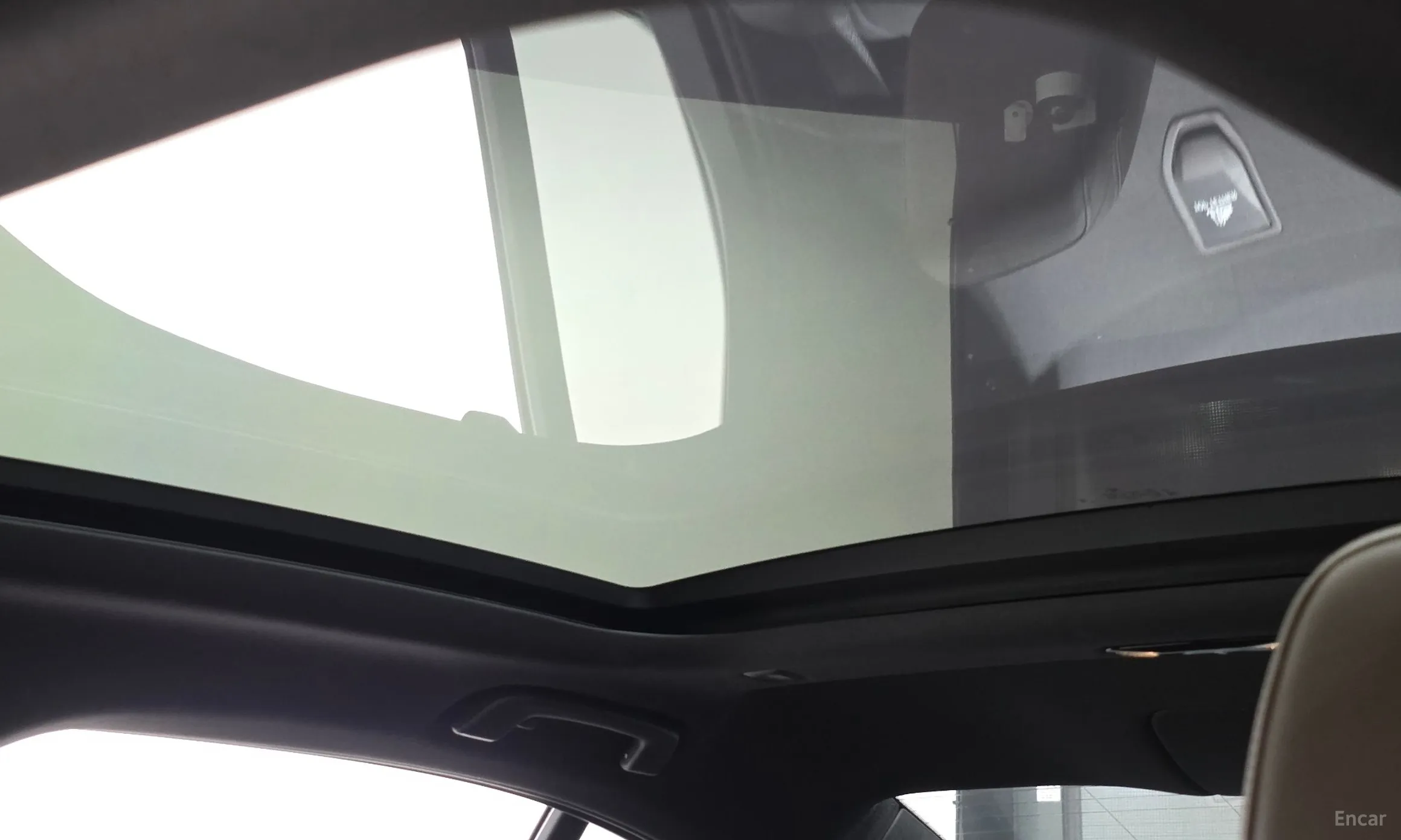 BMW 5 Series (G60) превью 18