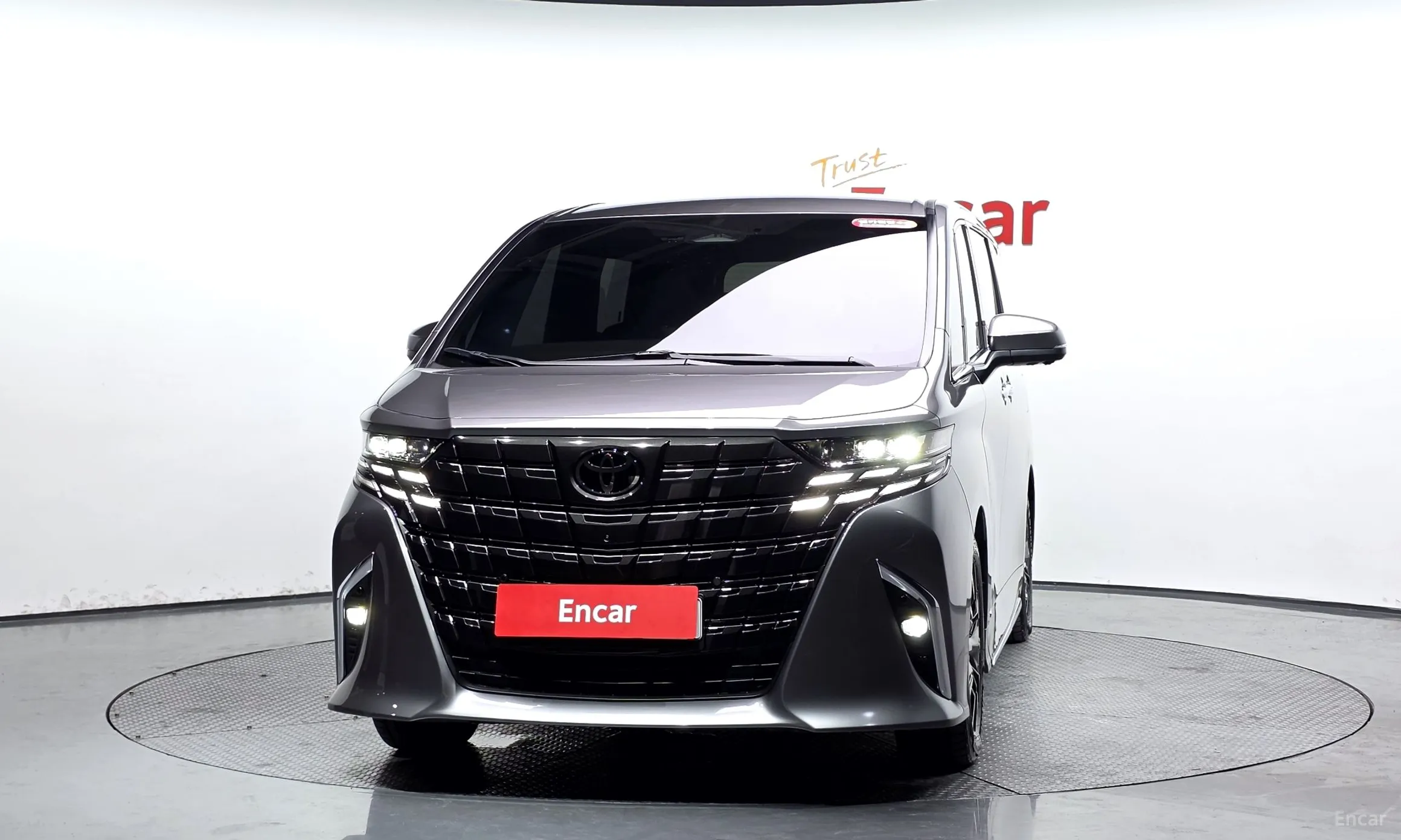 Toyota Alphard 4th Generation превью 3