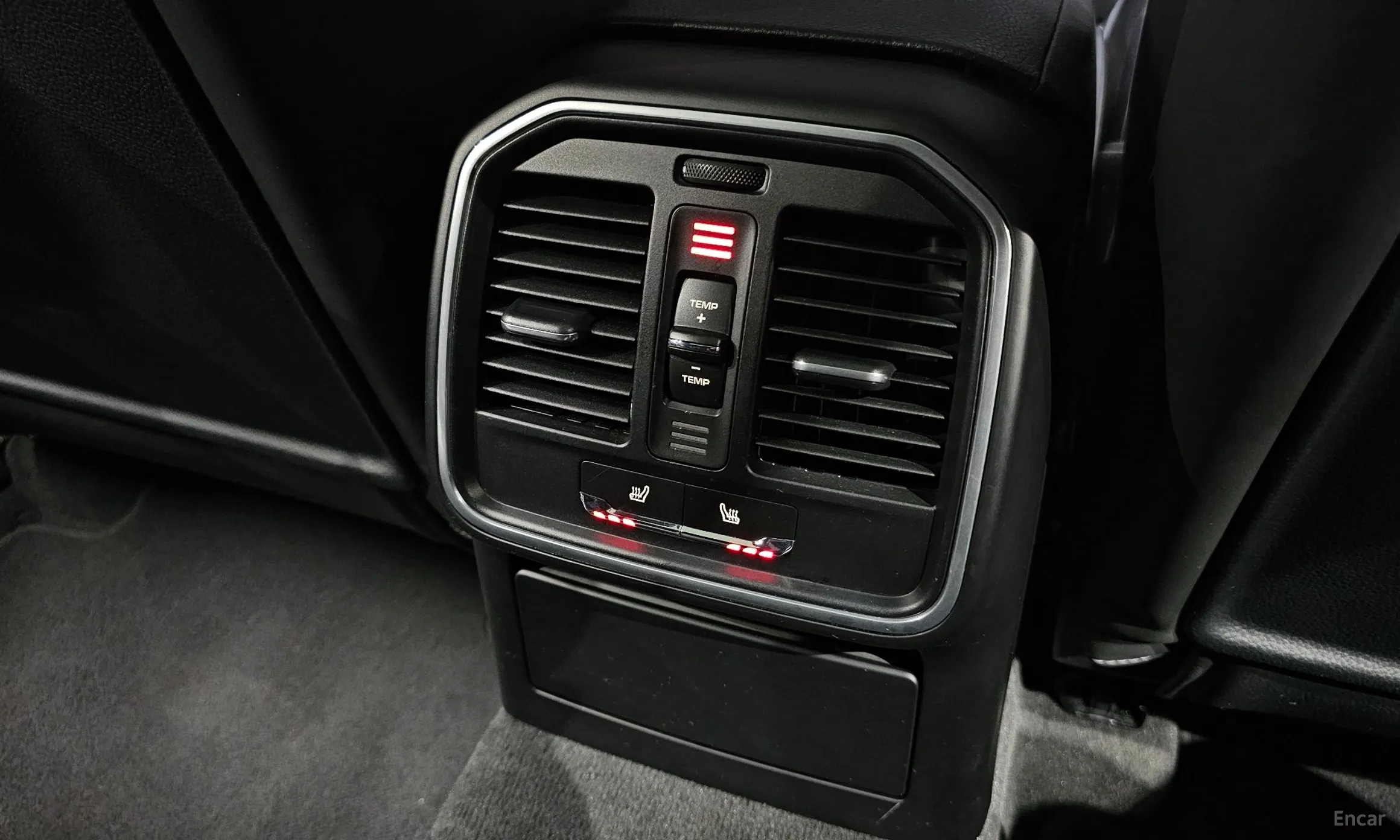 Porsche Macan превью 18