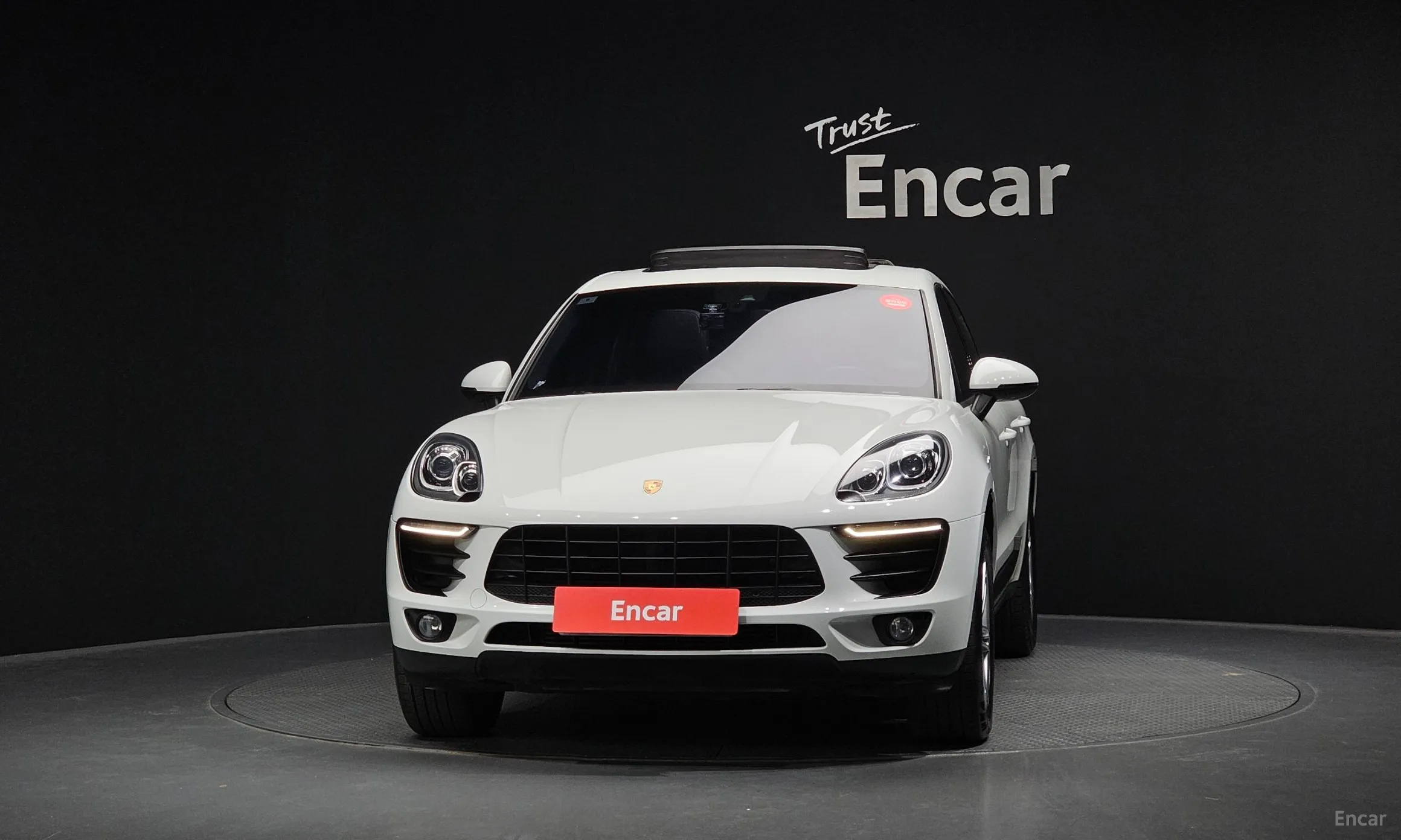 Porsche Macan превью 3