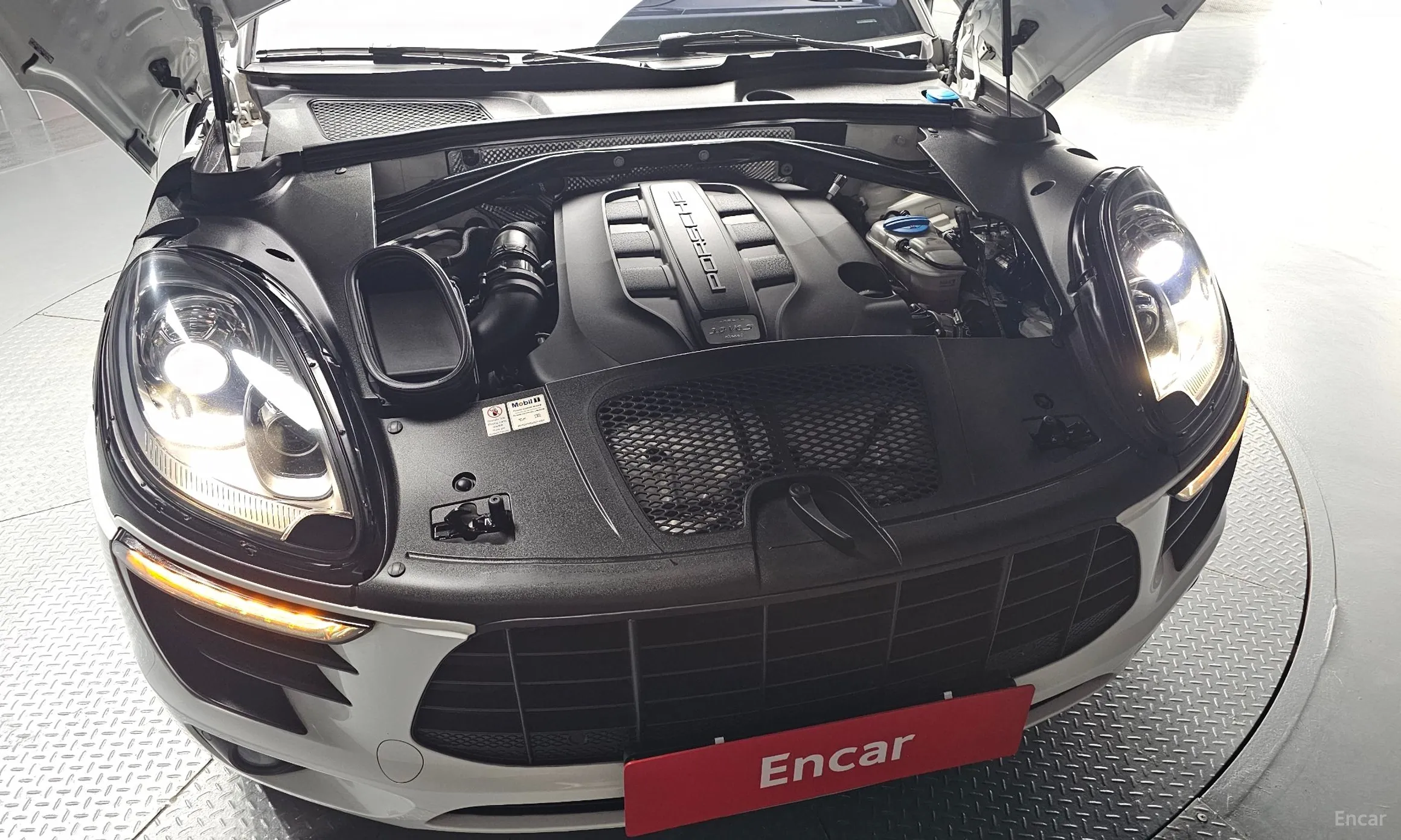 Porsche Macan превью 6