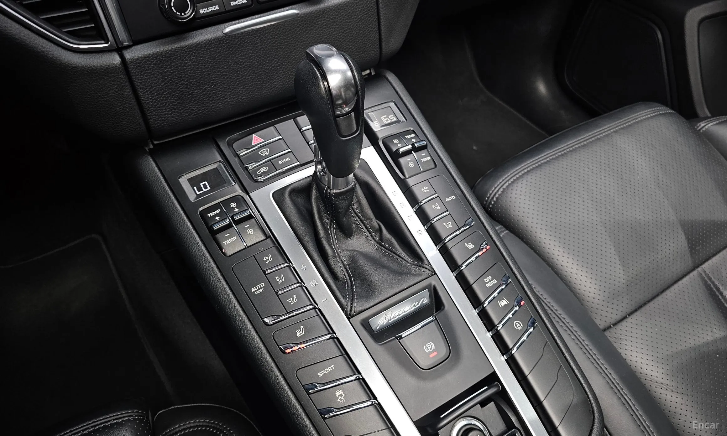 Porsche Macan превью 9