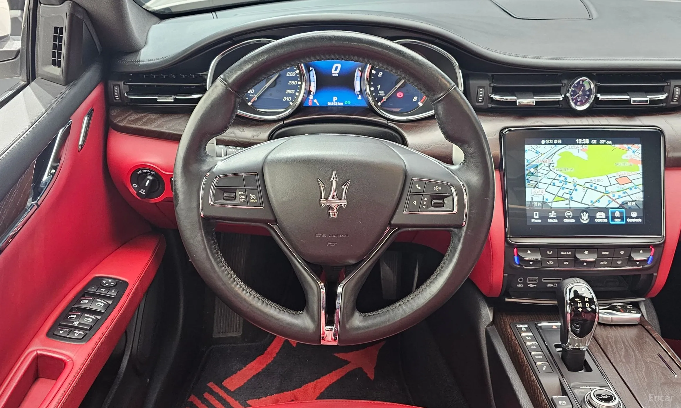 Maserati Quattroporte превью 13