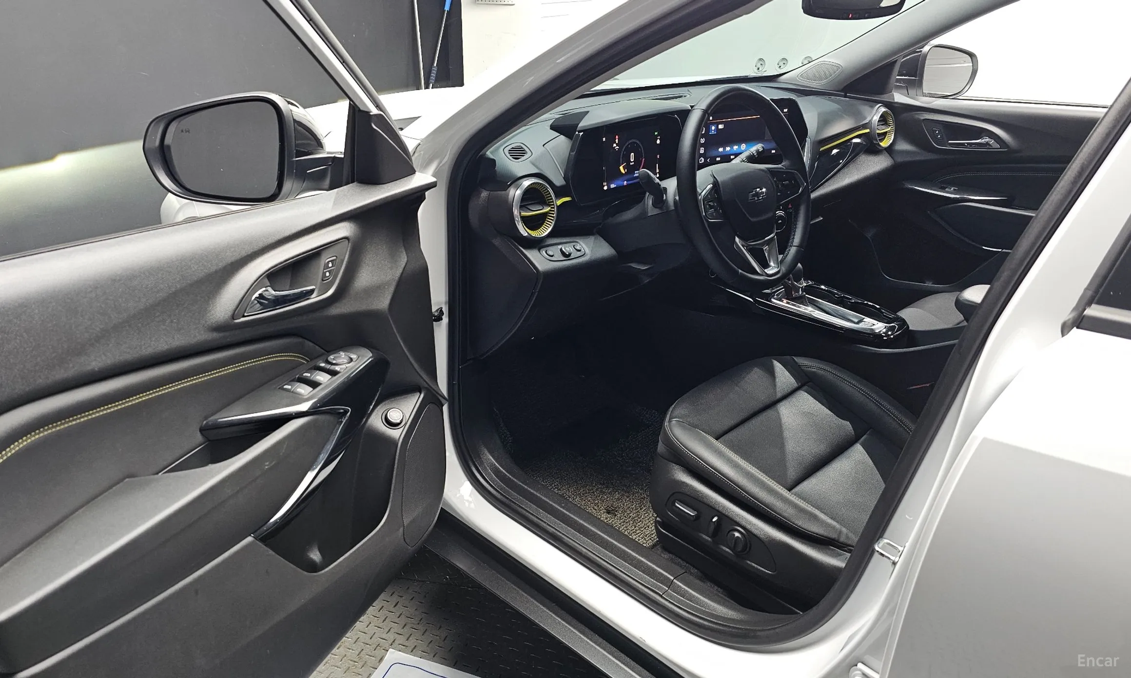 Chevrolet (GM Daewoo) Trax Crossover превью 10