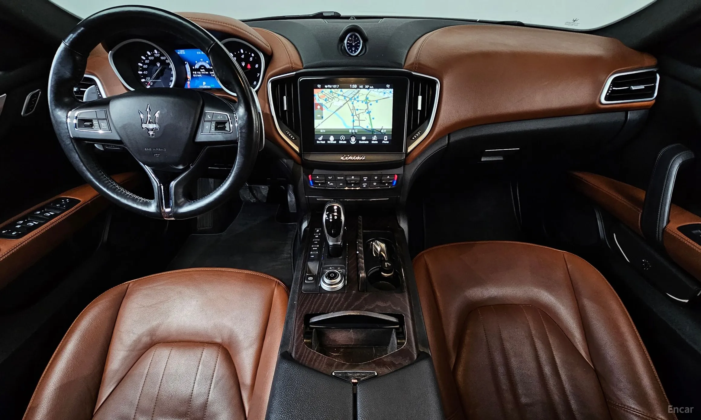 Maserati Ghibli превью 7