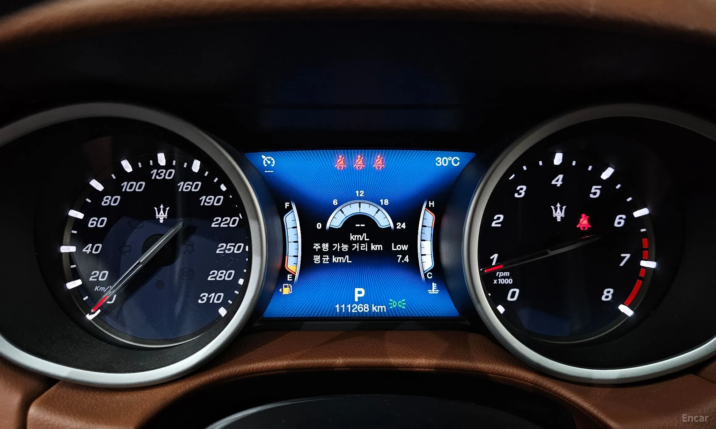 Maserati Ghibli превью 8