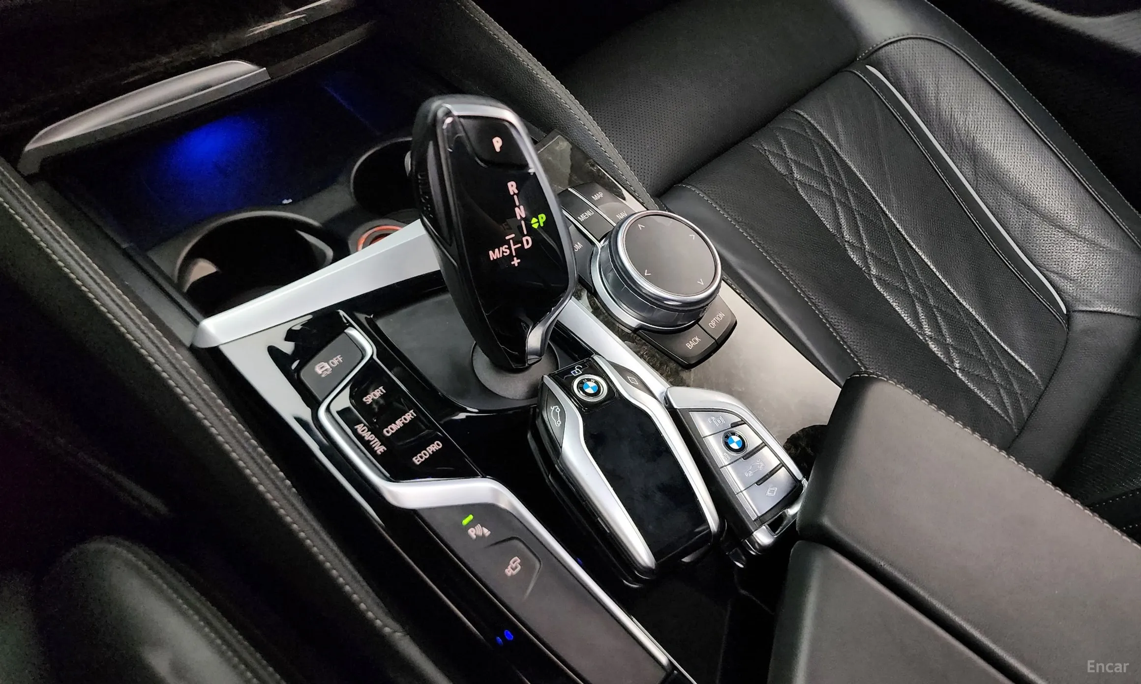 BMW 5 Series (G30) превью 9