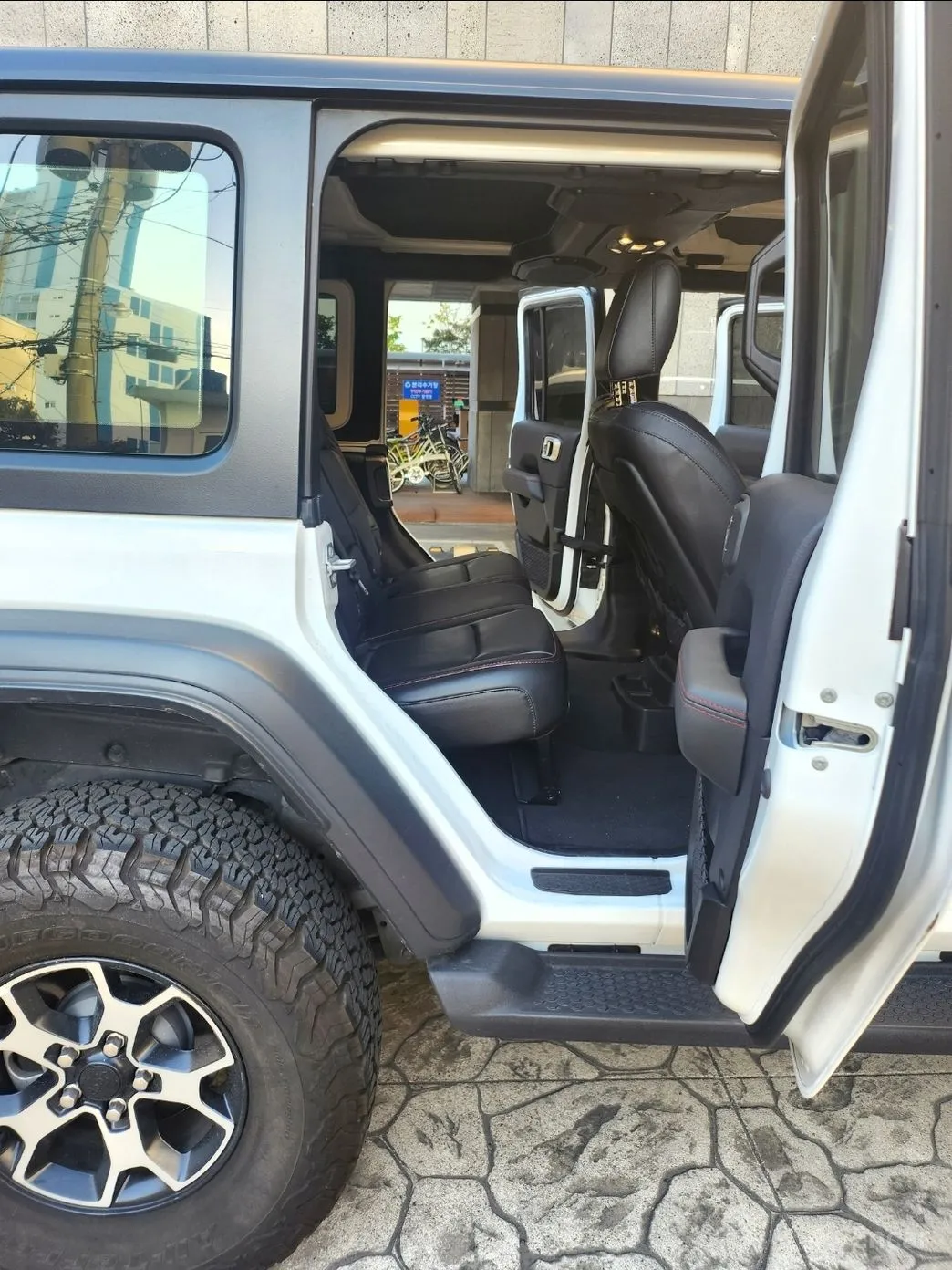 Jeep Wrangler (JL) превью 13