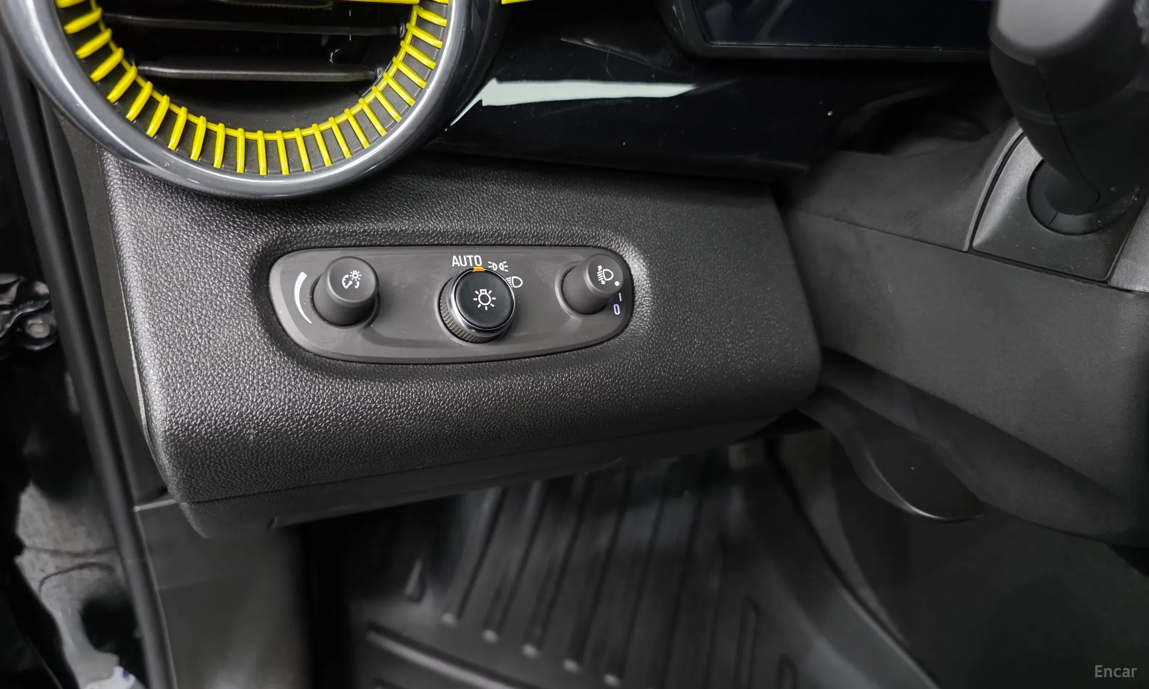 Chevrolet (GM Daewoo) Trax Crossover превью 14