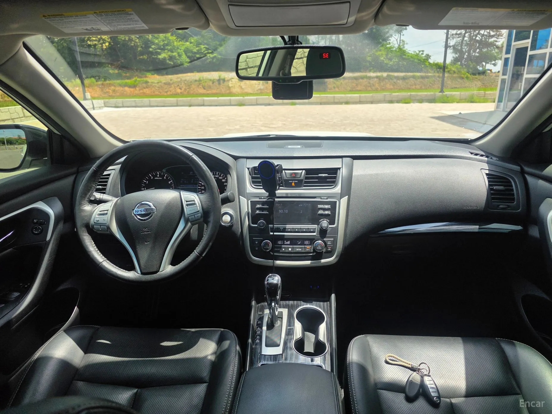 Nissan Altima превью 12