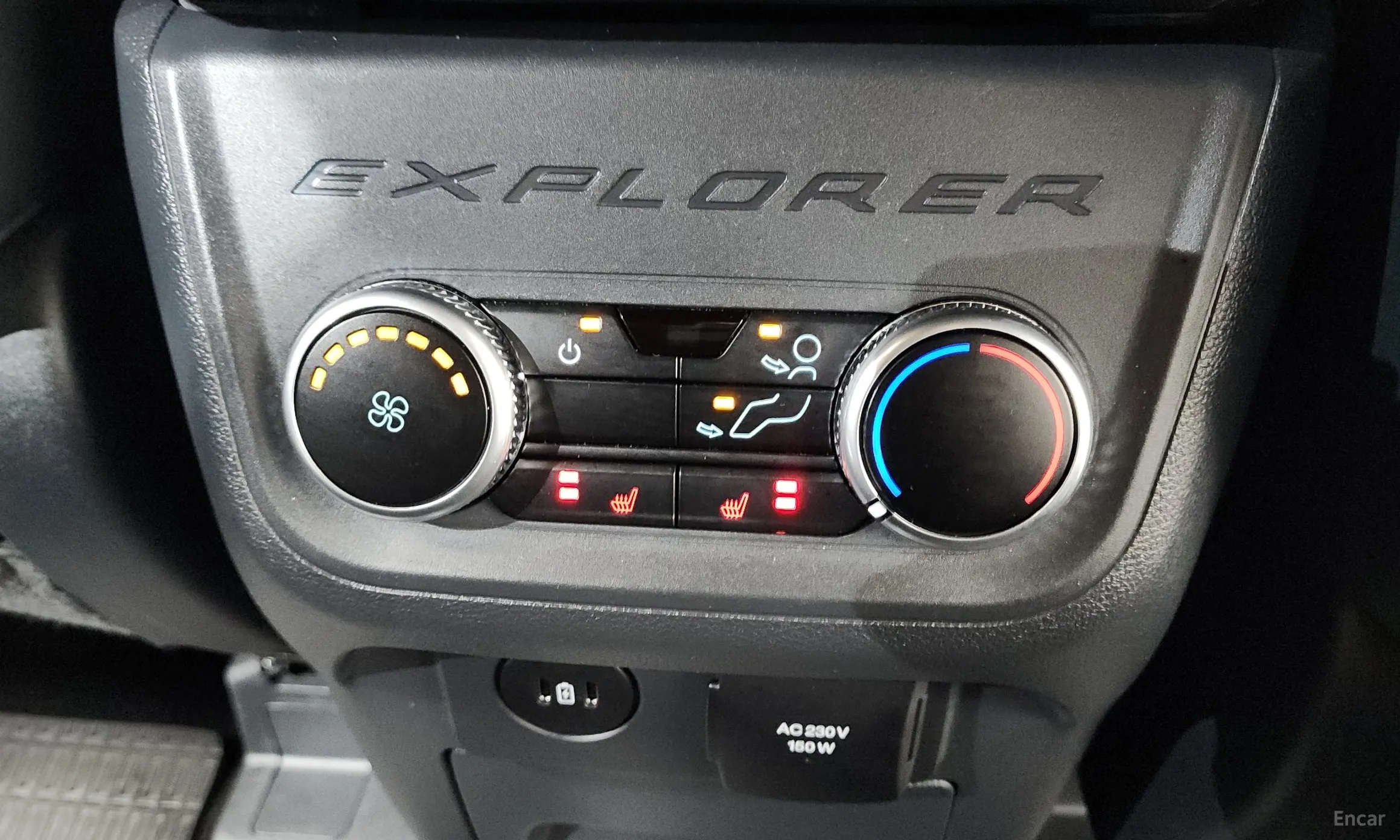 Ford Explorer 6th Generation превью 12