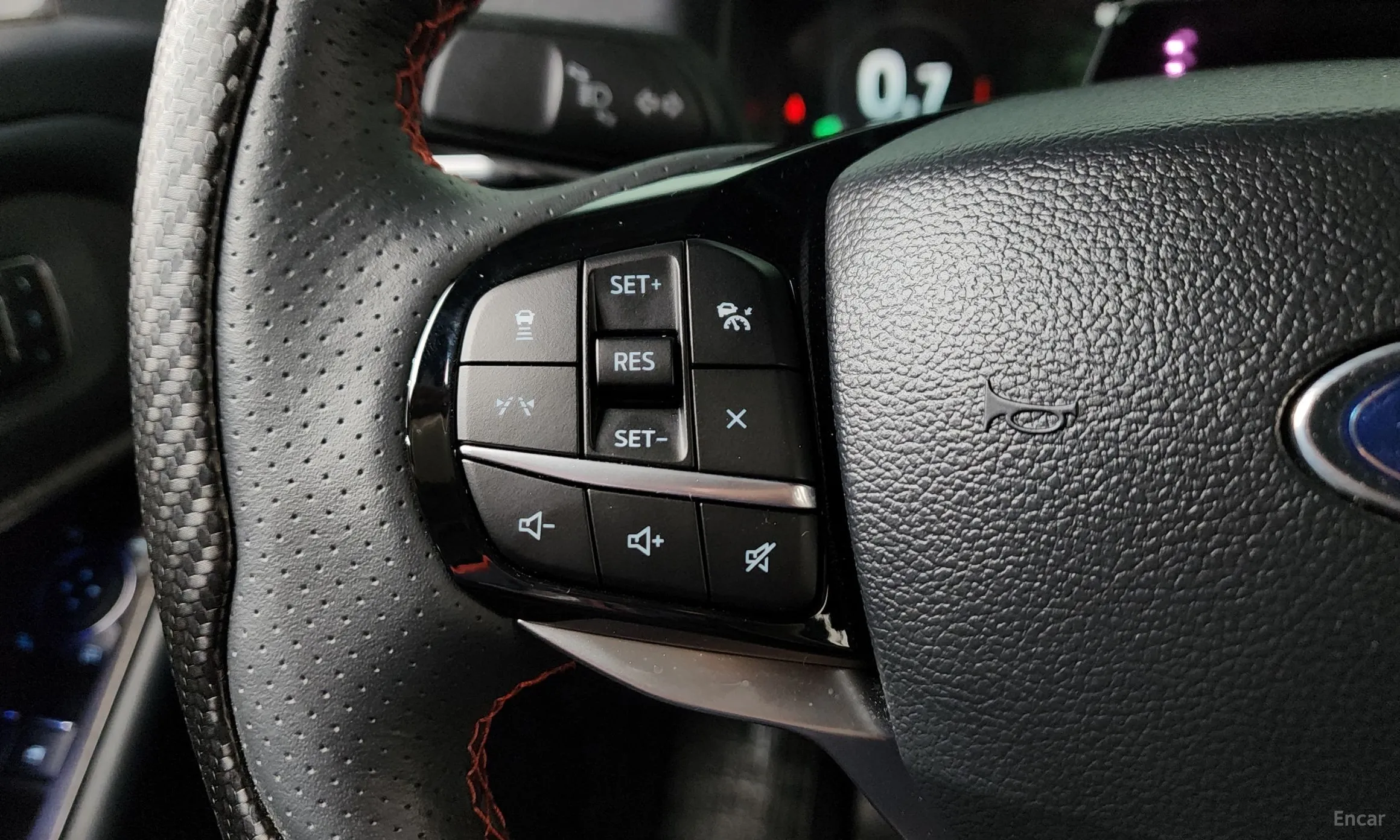Ford Explorer 6th Generation превью 16