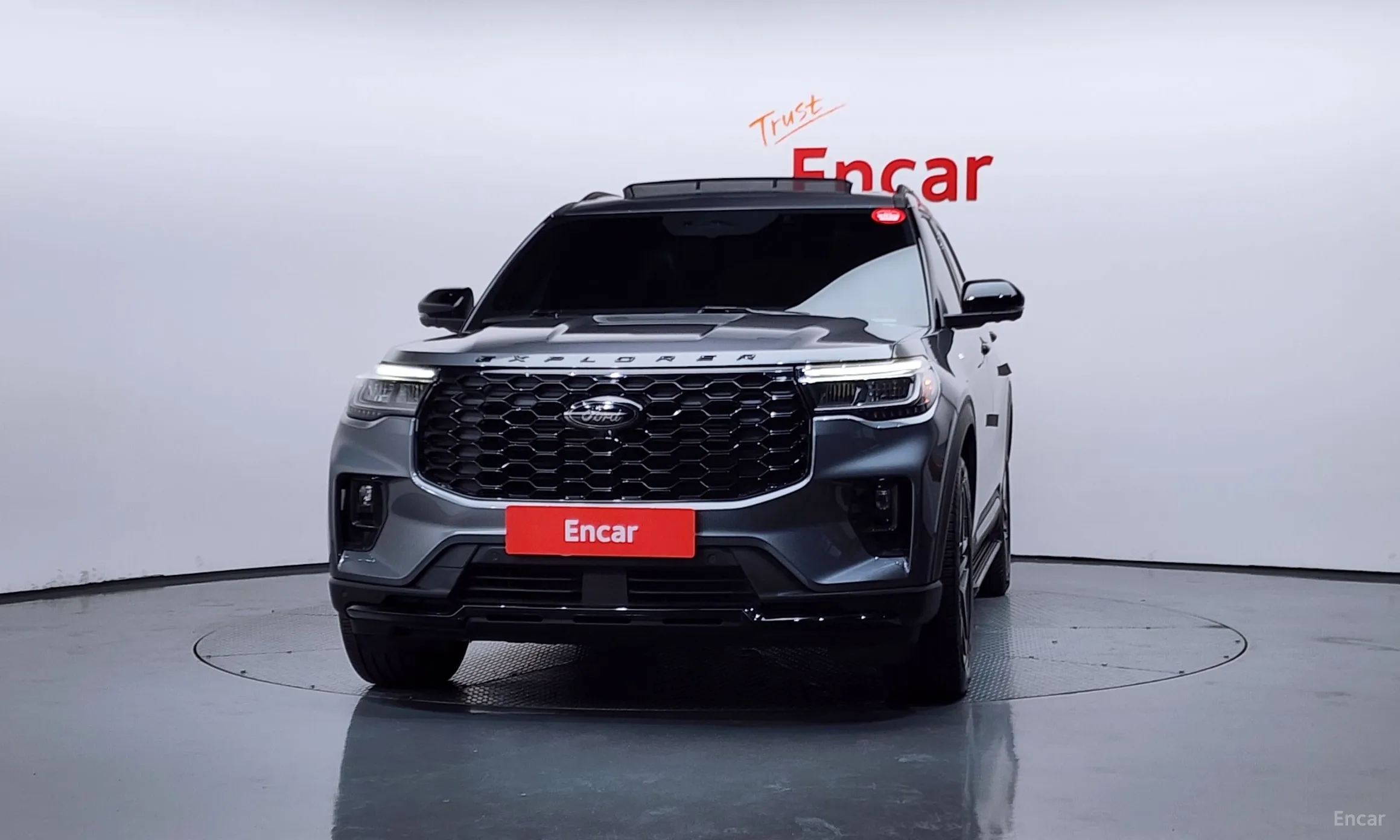 Ford Explorer 6th Generation превью 3