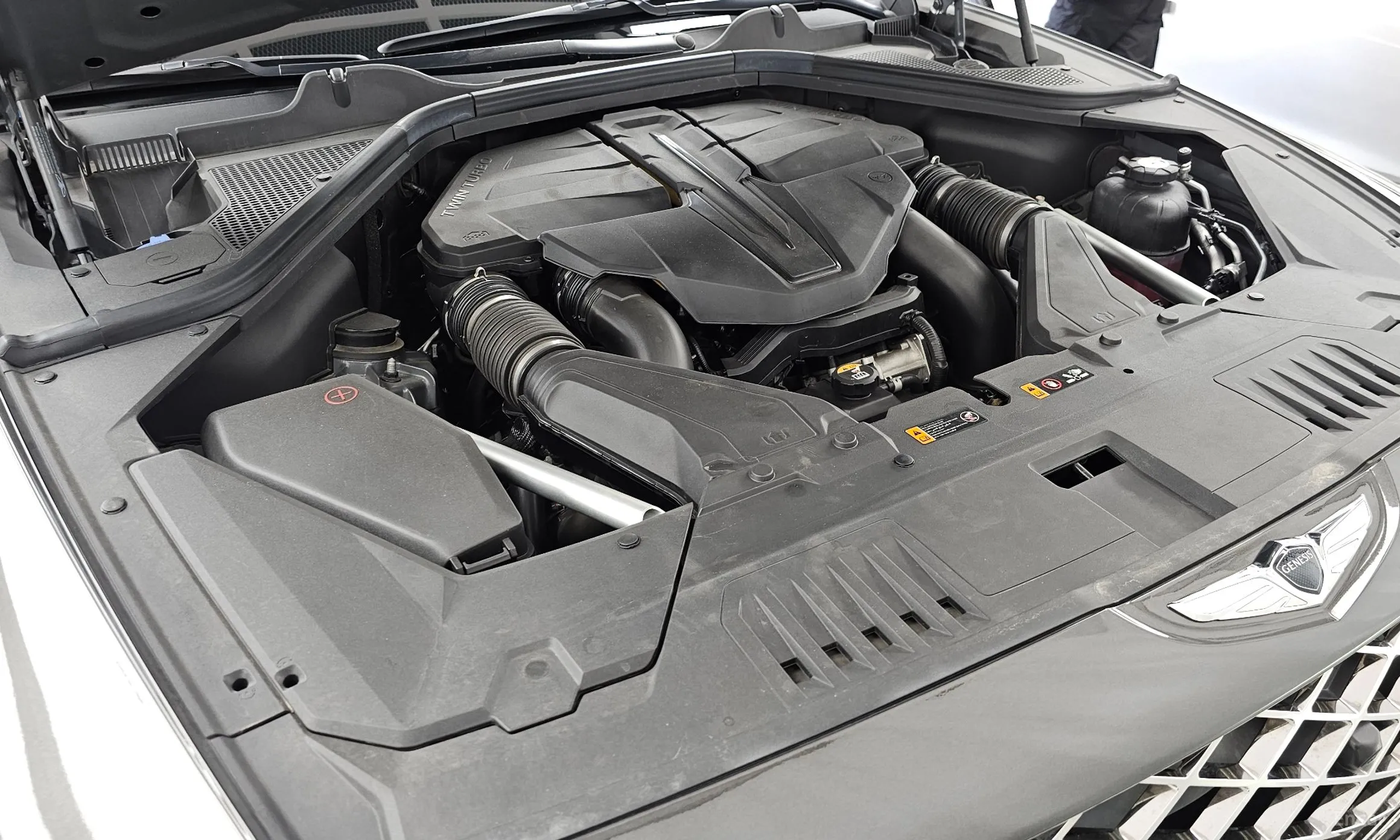 Genesis GV80 превью 6
