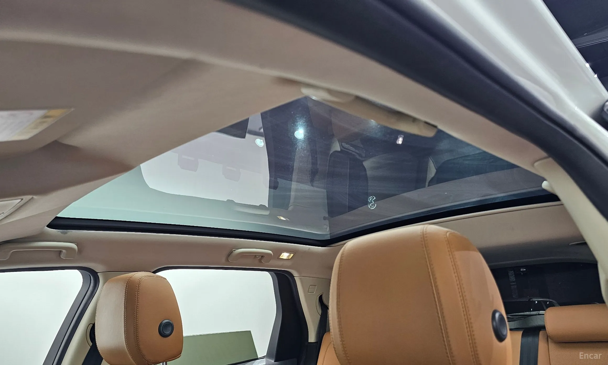 Land Rover Discovery Sports превью 16